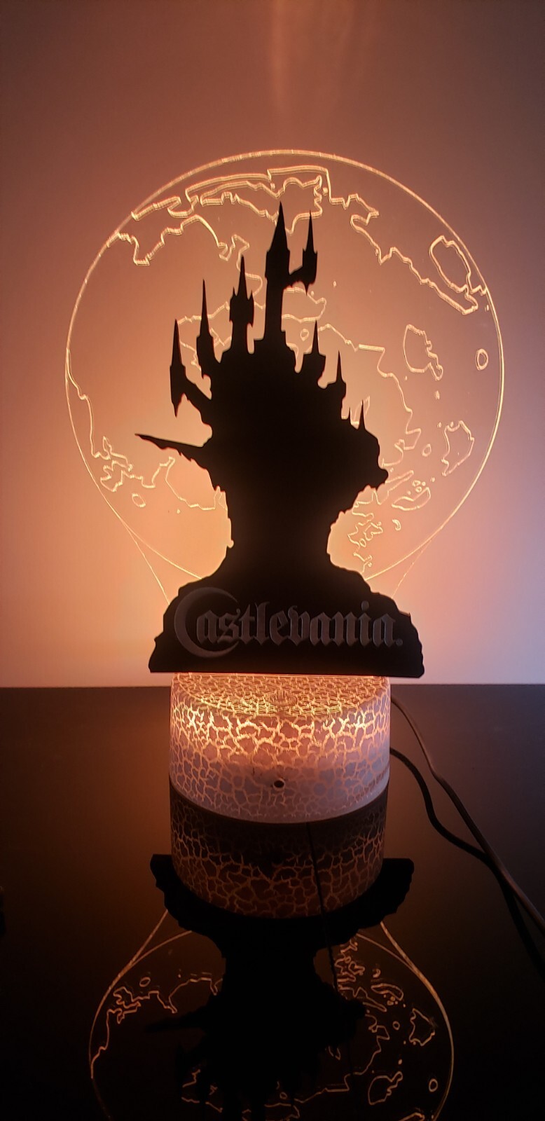 Castlevania light with remote (show it off) crackle base 8 different colors