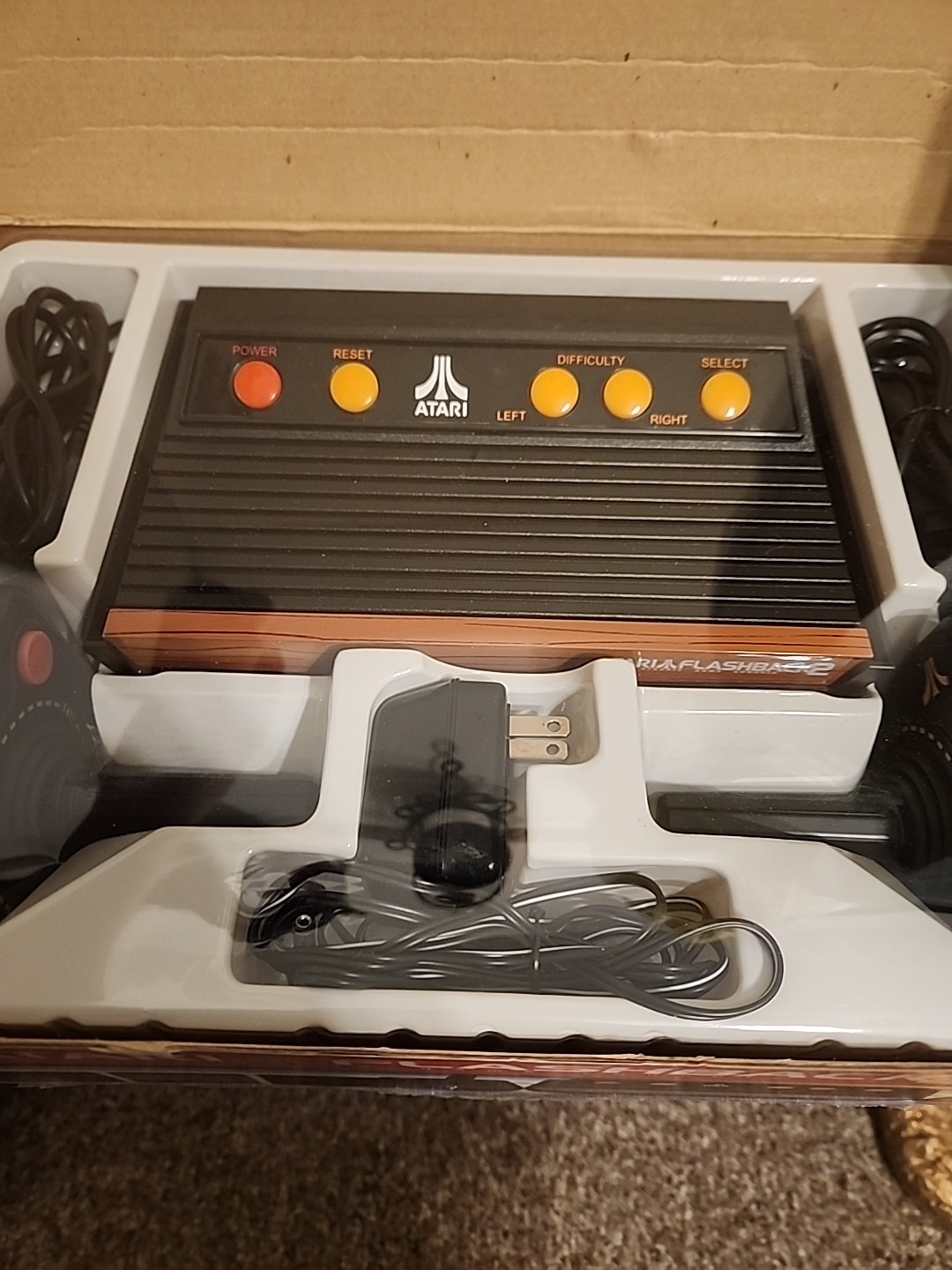 VTG Atari 2600 Flashback 2 Classic Game Console – Preloaded 40 Games – NEW 2005