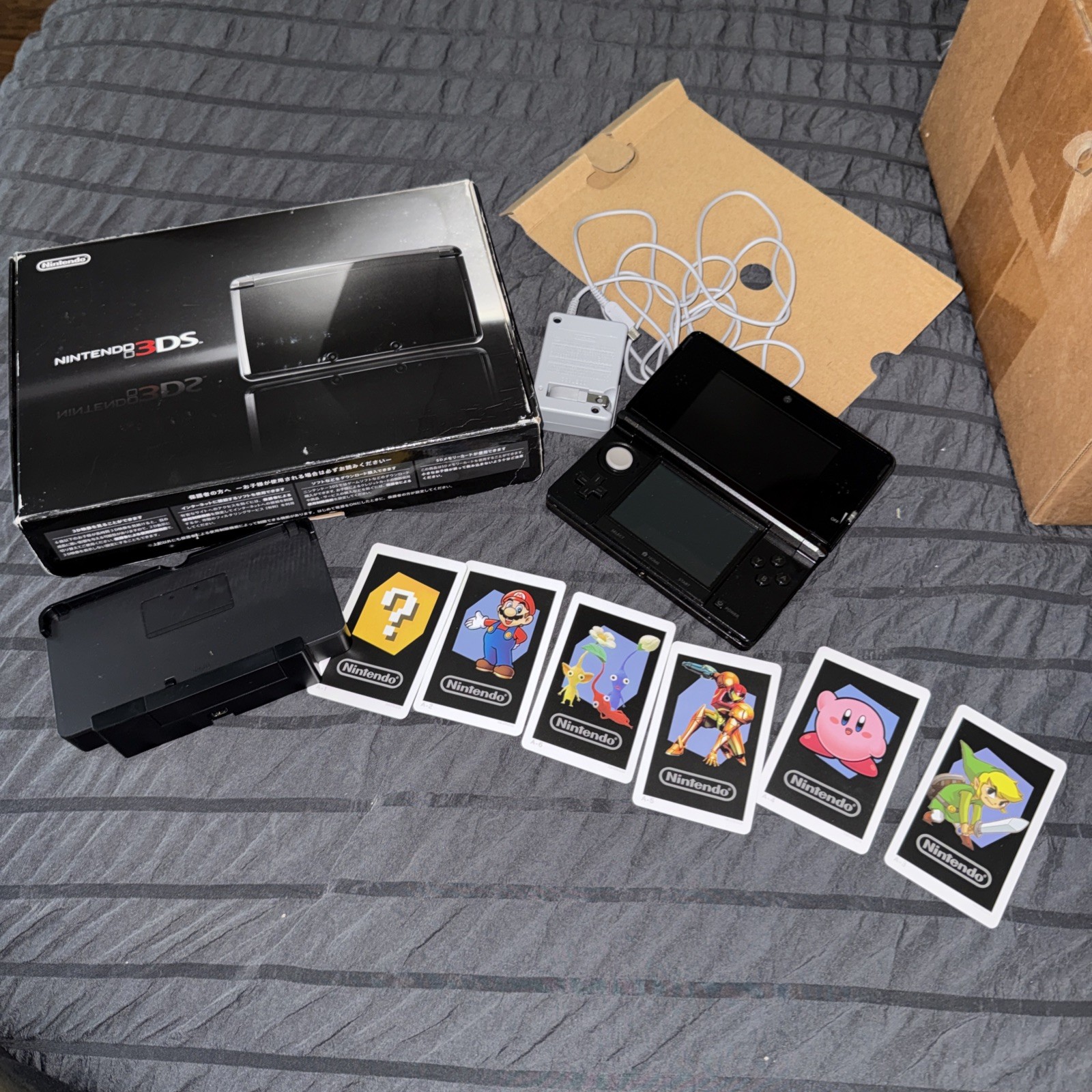 Nintendo 3DS Japanese Version Game Console – COSMO BLACK from Japan OPEN BOX