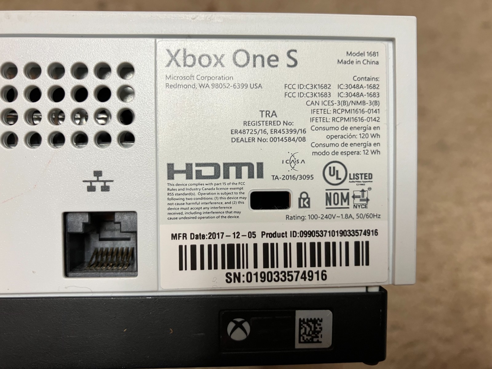 Microsoft Xbox One S 1TB Console w/ Controller Original Box Games