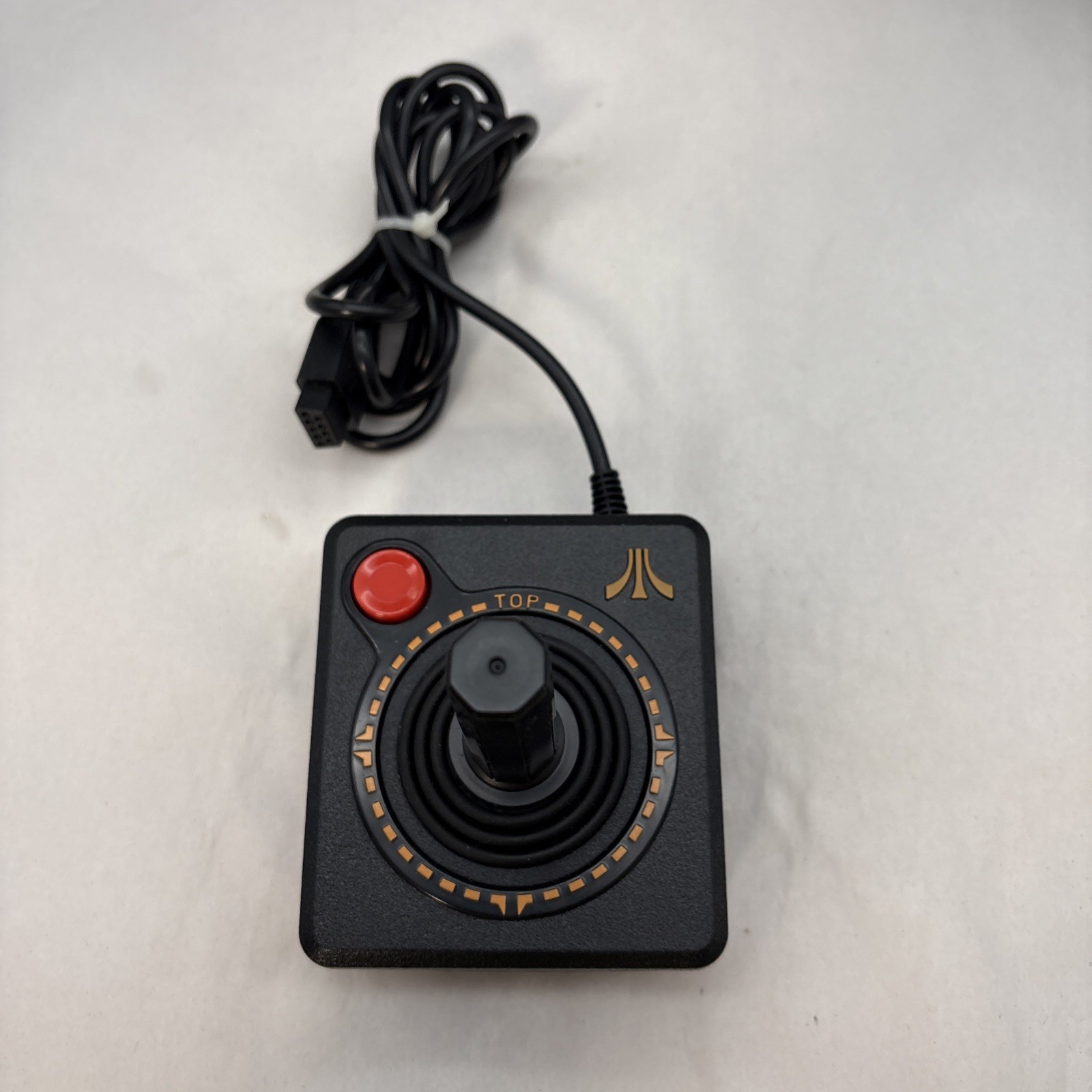 Atari 2600 Flashback 2 Classic Game Console Black Box & Controller Free Ship