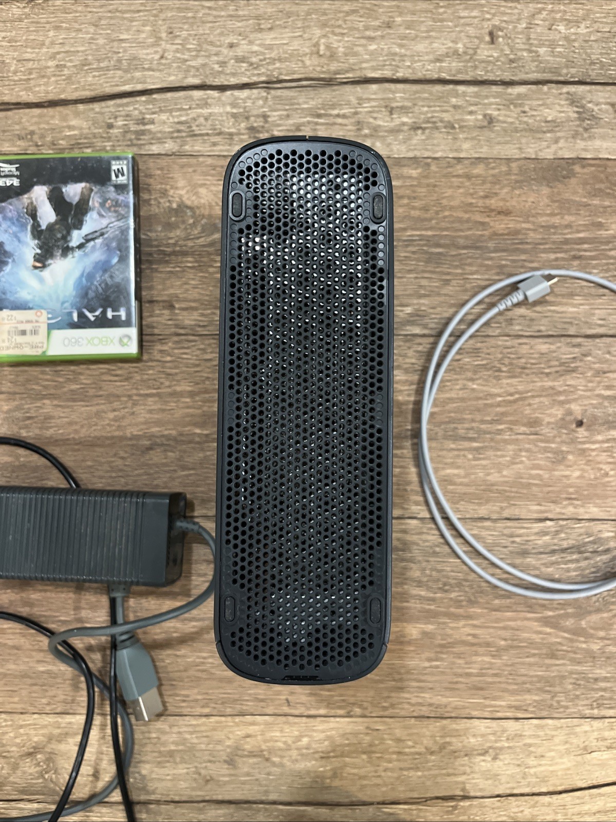 Microsoft Xbox 360/Power Cable/1 Wireless Controller/1 Wired Controller/14 Games