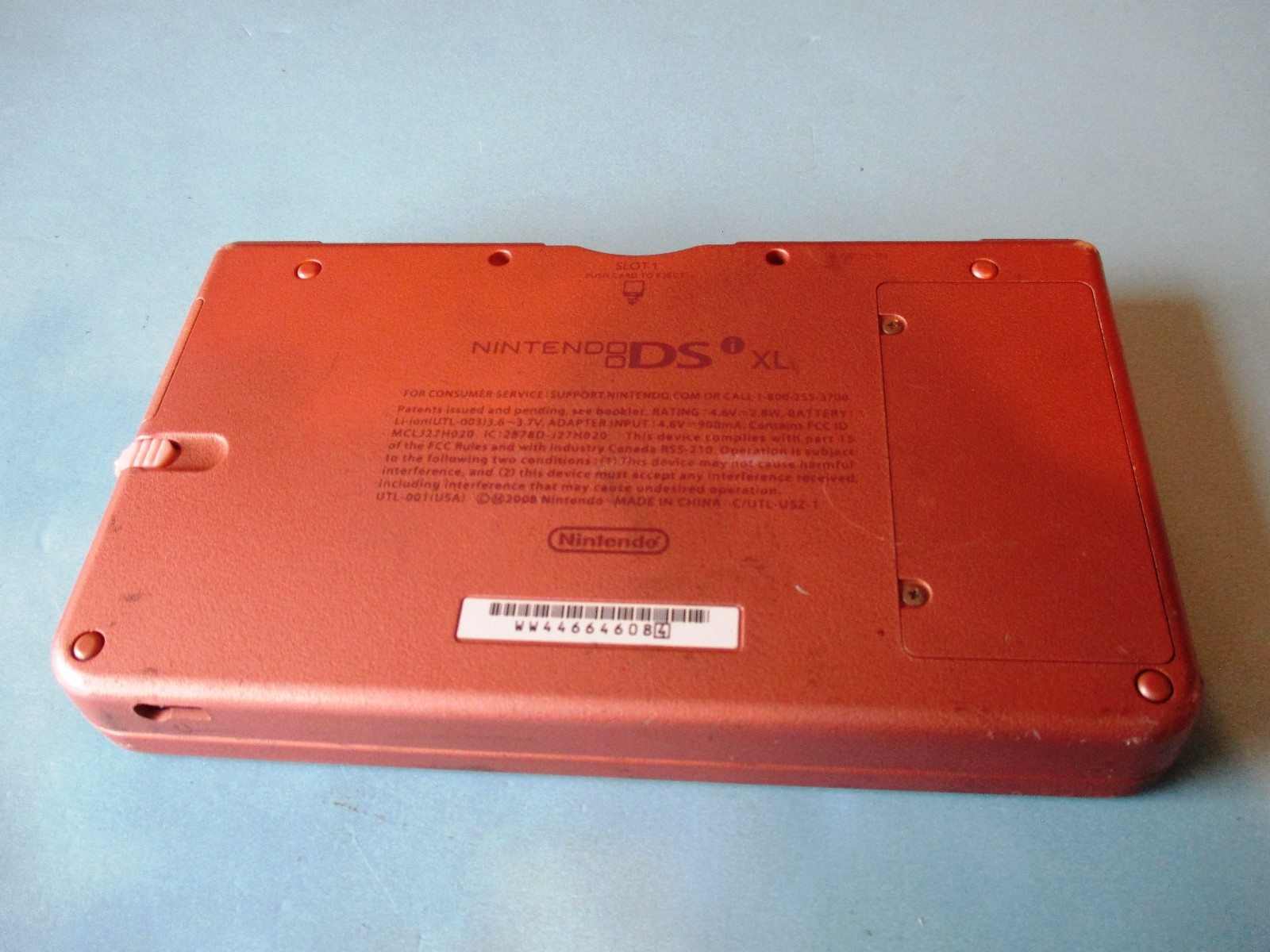 Nintendo DSi XL Metallic Rose Handheld System w/Charger FREE Shipping!