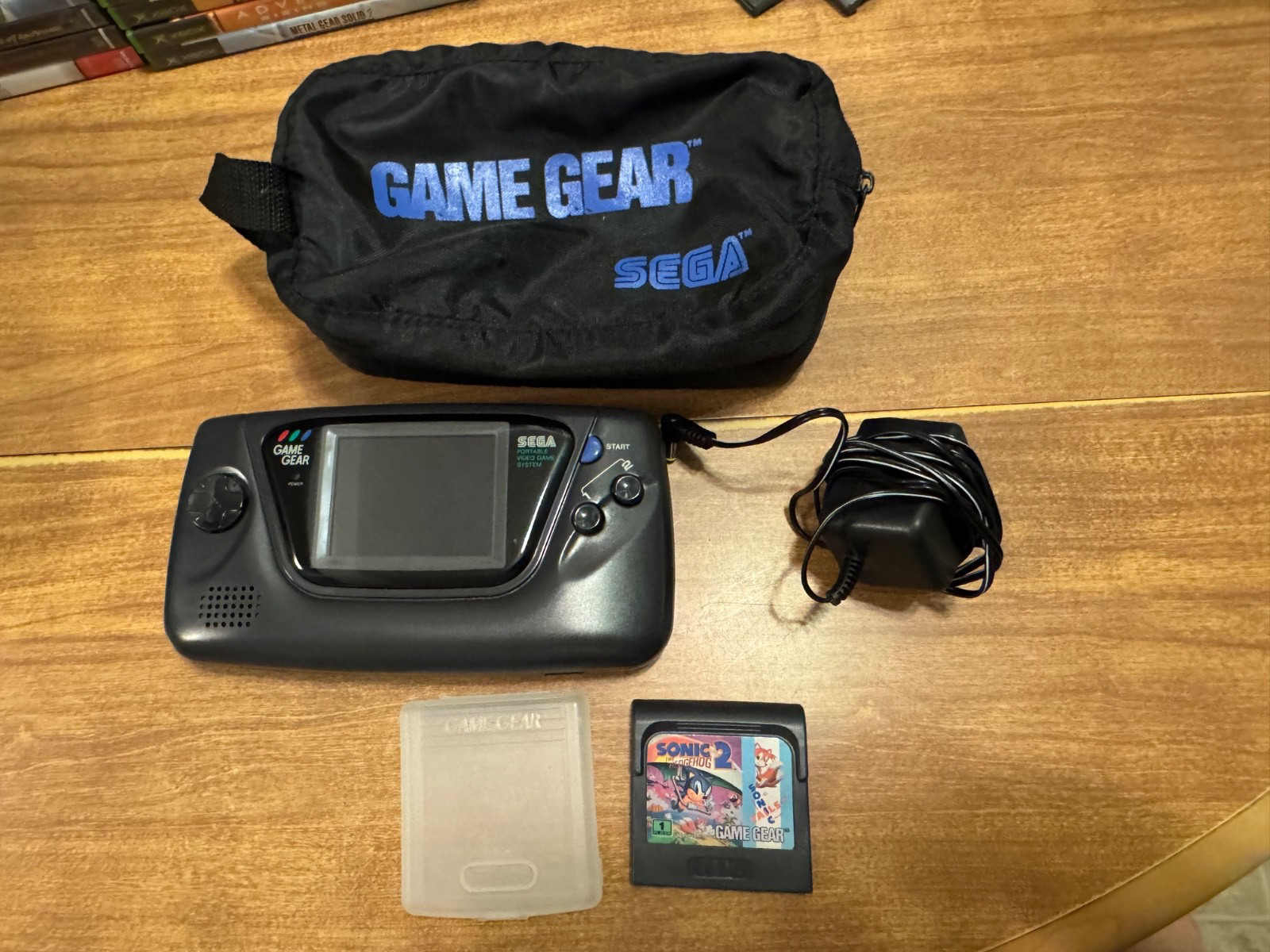 SEGA Game Gear Handheld black video game system screen issue w Sonic 2 cart, bag