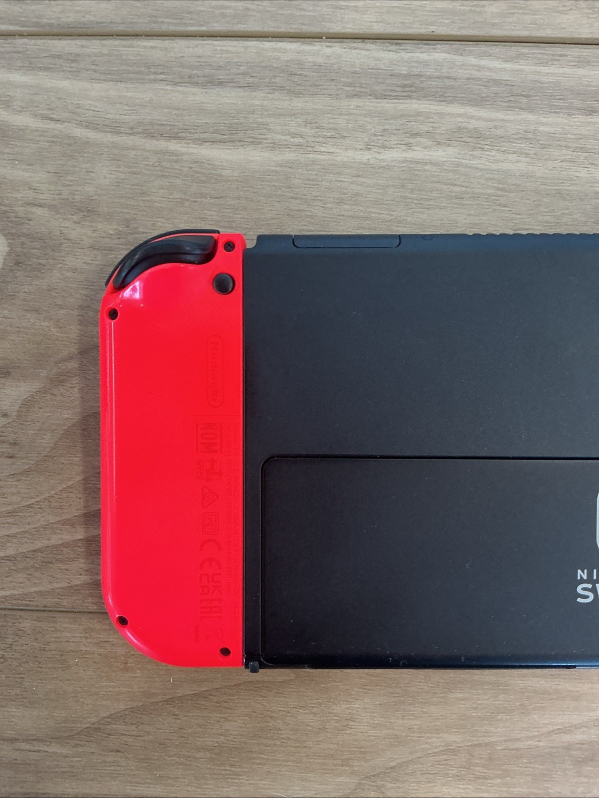 Nintendo Switch Console 720p Wi-Fi w/ Red/Blue & Gray controller, Dock
