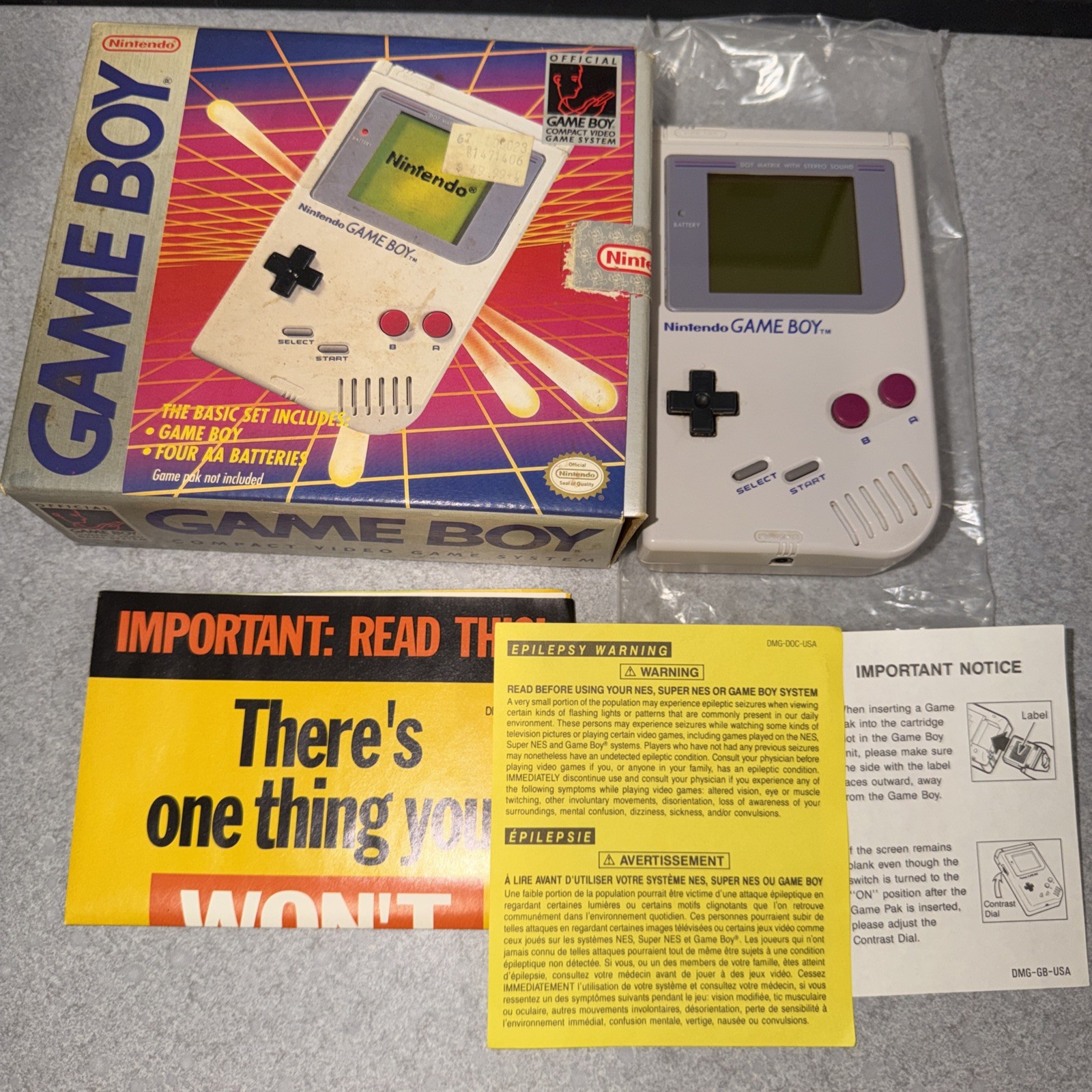 Nintendo Gameboy 1989 Original System With Box. Tested Works Great