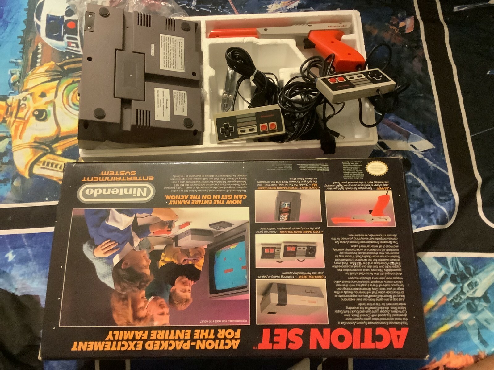 Original Nintendo NES Action Set System IN BOX with mario bros / duck hunt