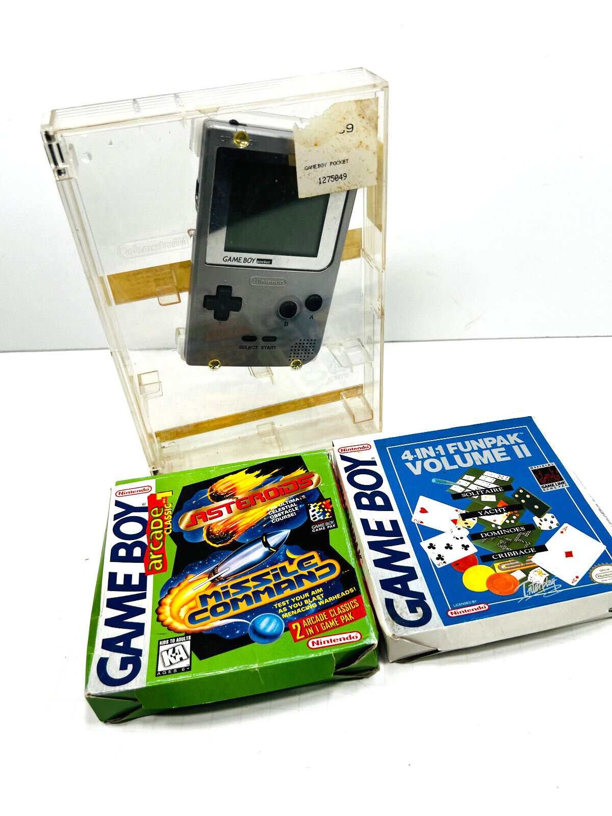 vtg Nintendo Gameboy Pocket WORKS clean w/ Asteroids 4-in-1 Funpak games Case