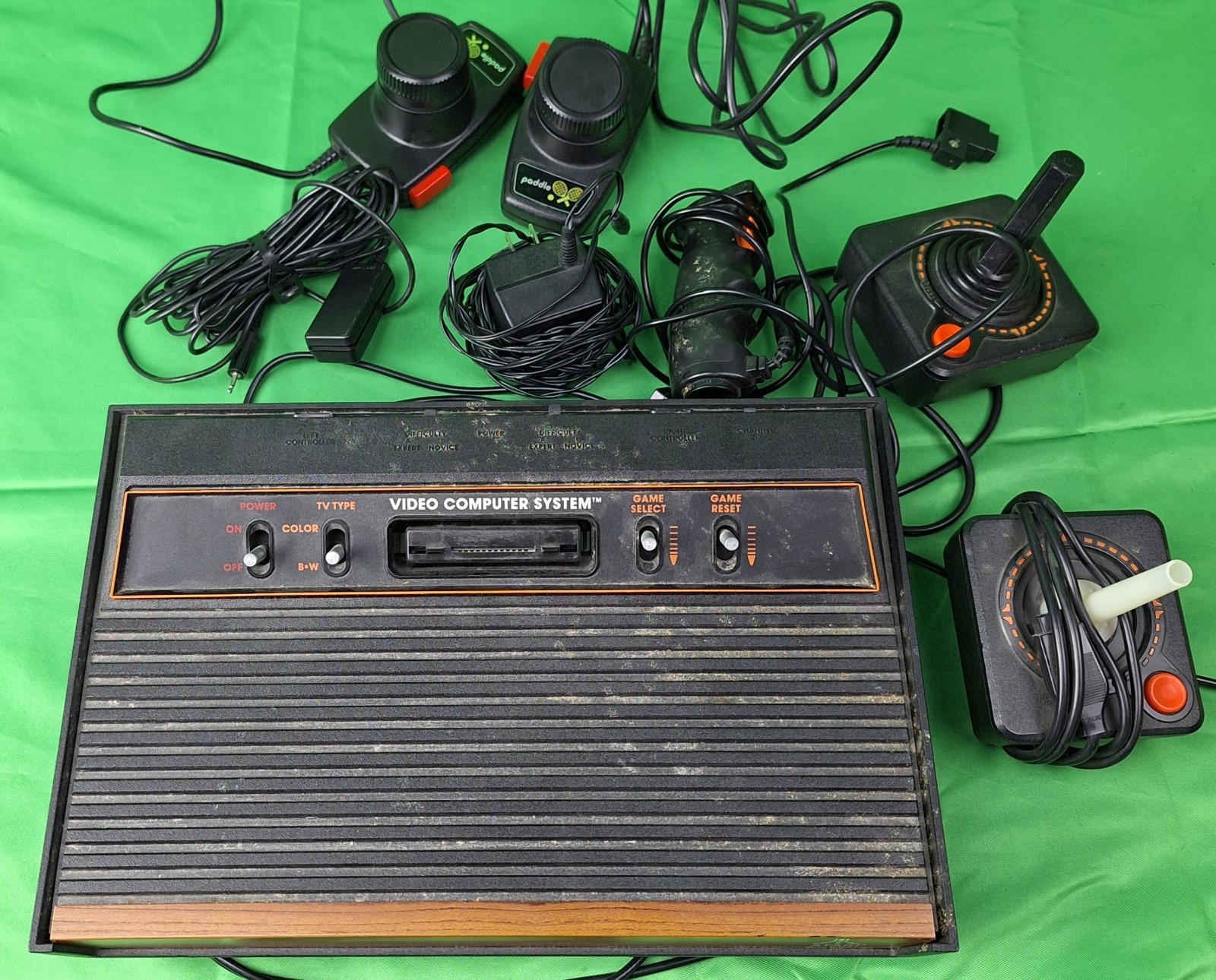 Atari 2600 Four Switch Wood Grain Console Paddles Joy Sticks Booster Grip Etc