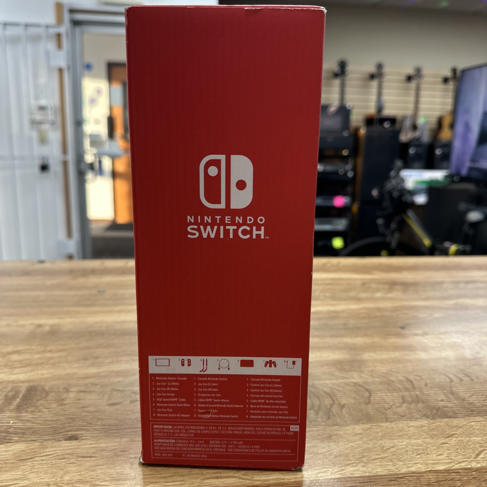 Brand New Nintendo Switch OLED Model Console w/ White Joy-Con -FAST SHIPPING