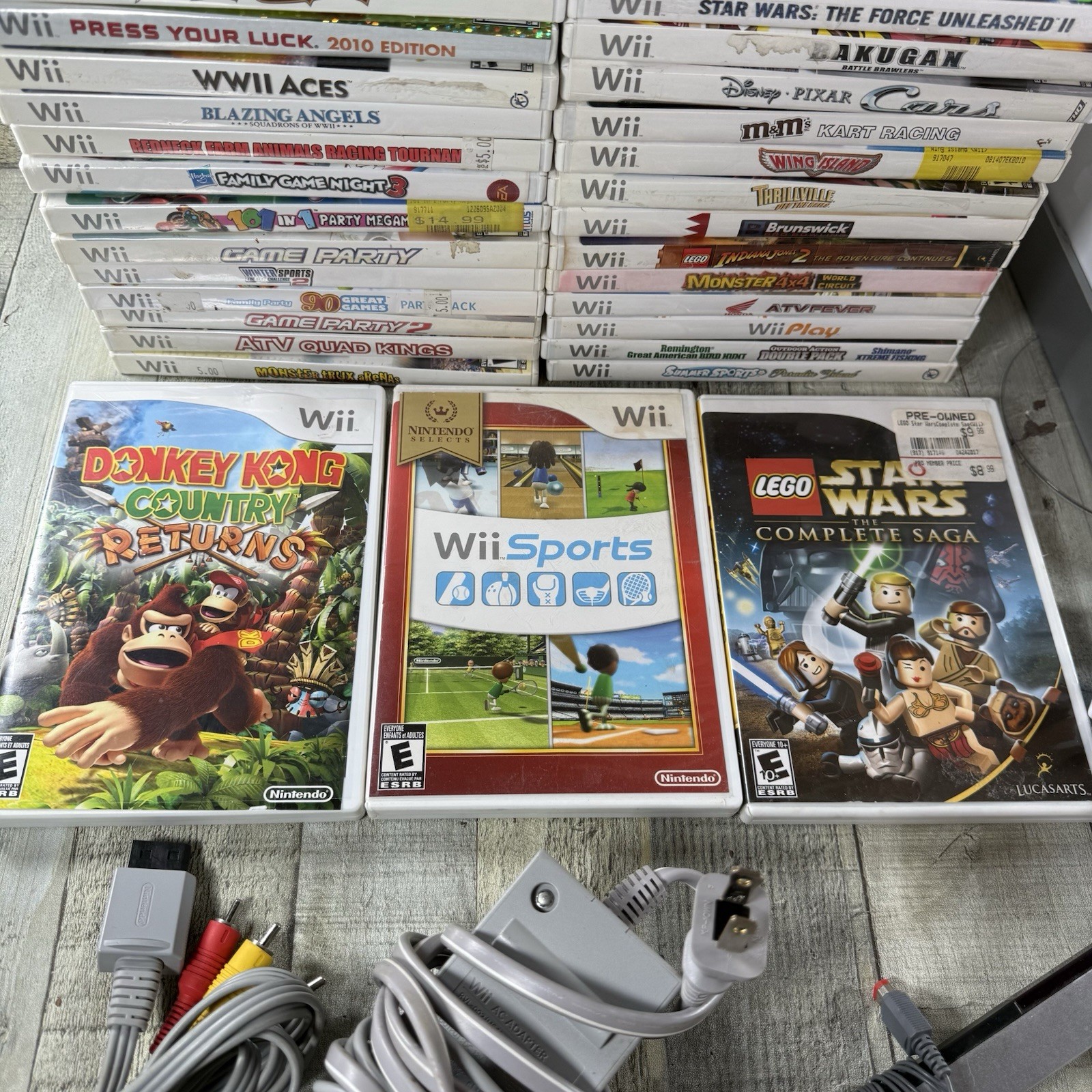 Huge Nintendo Wii Bundle Lot – Console, Controllers, 33 Games, Accesso, & More