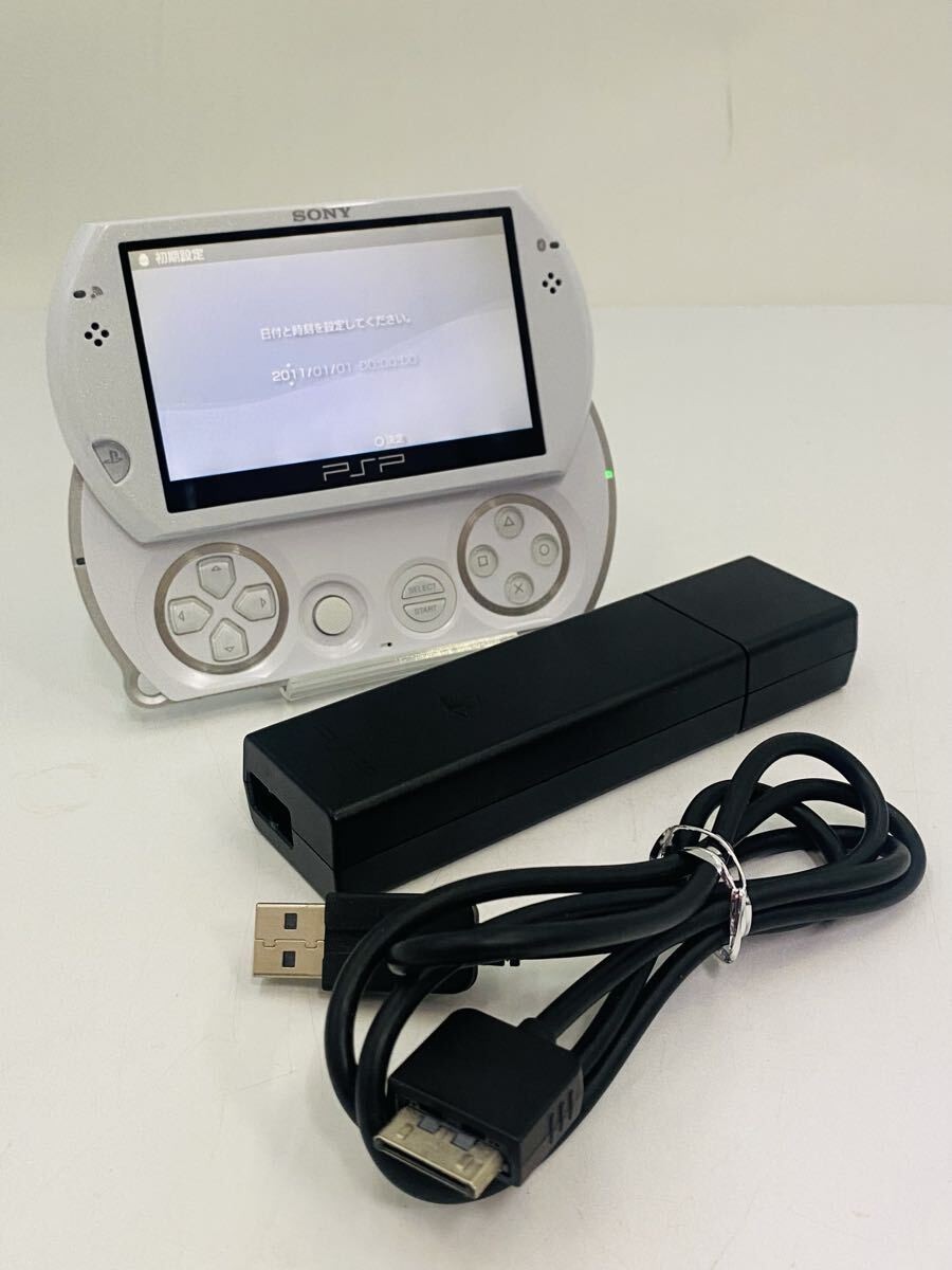PSP GO PlayStation portableGo Piano White PSP-N1000 PW