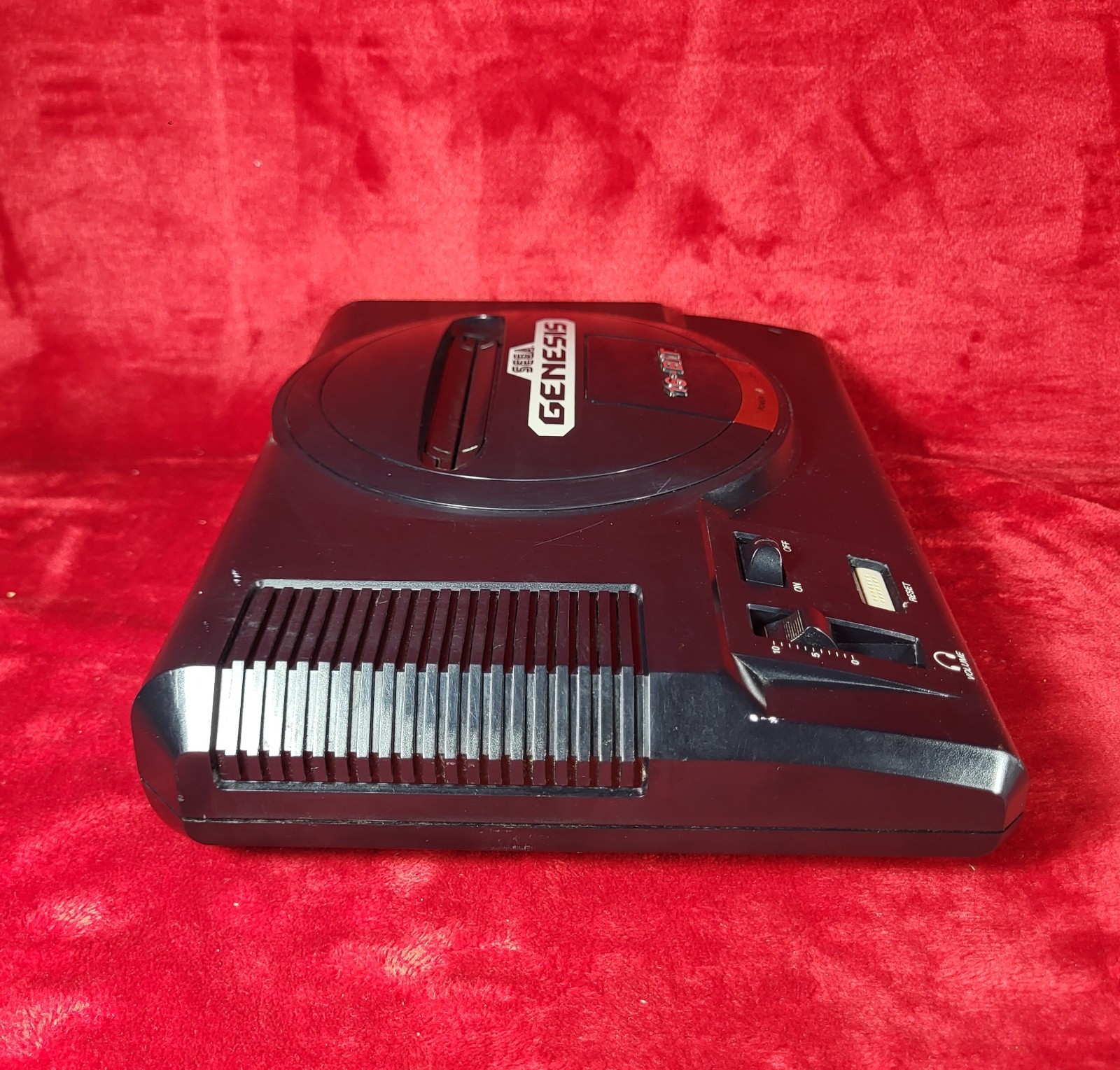 Sega Genesis (Model 1601) Console Only – Tested