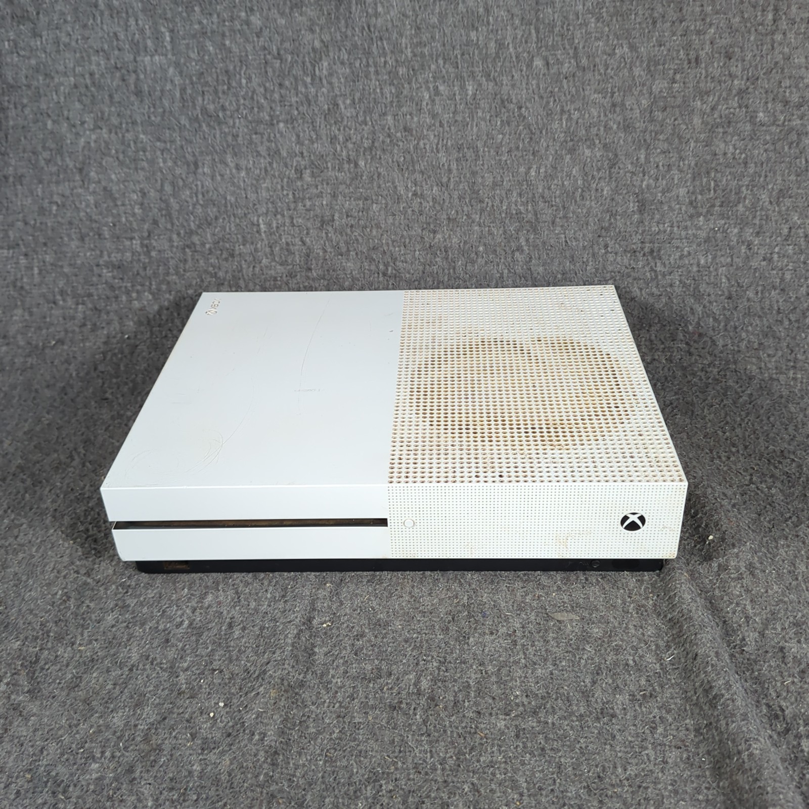 Xbox One S White Edition 1681 Console – Tested For Parts/Repair