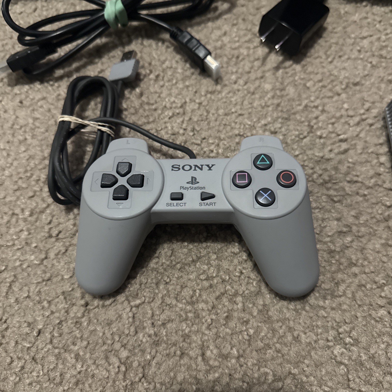Sony PlayStation Classic PS1 Mini Console 2018, 20 Built-in Retro Games, TESTED
