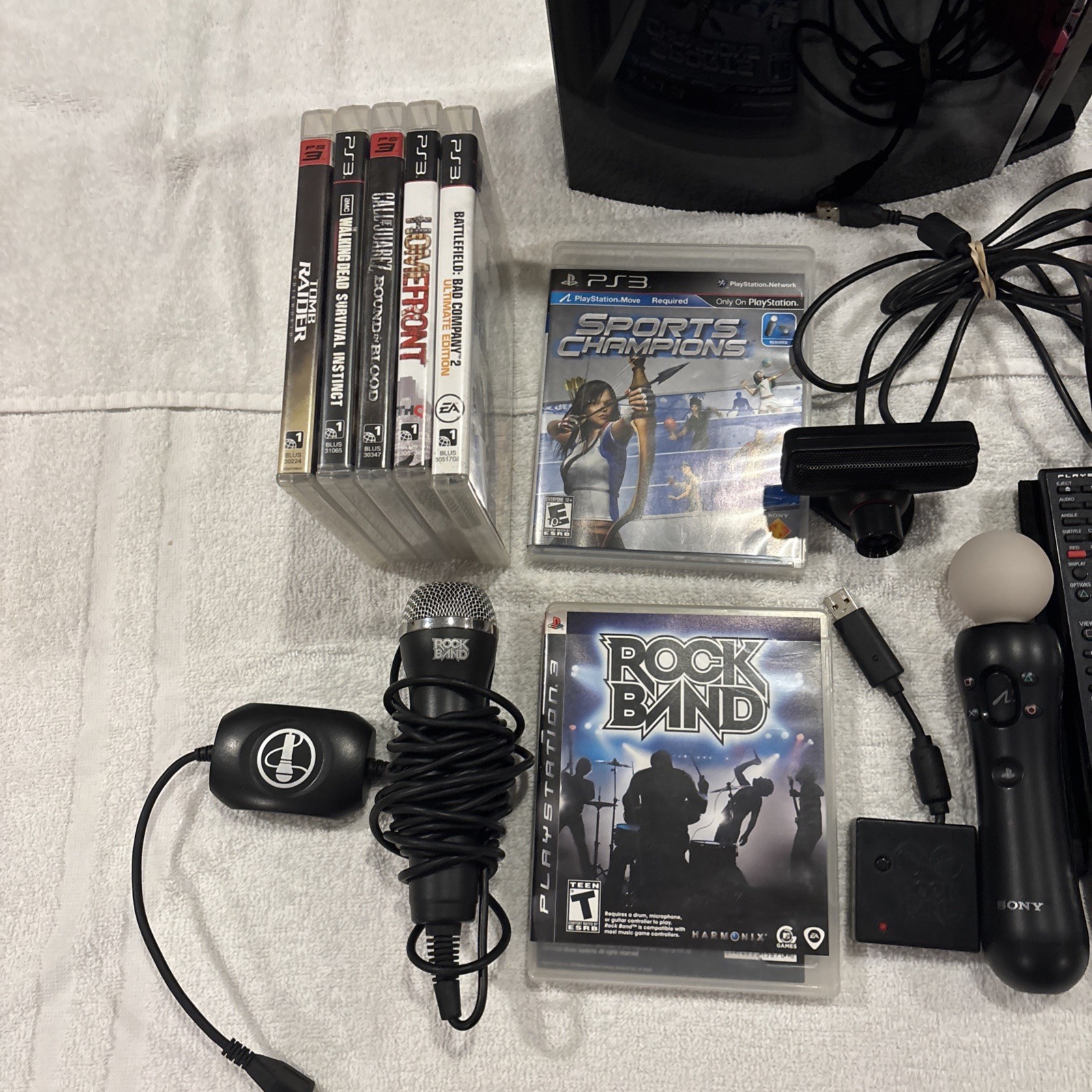 PlayStation 3 Console 2 Controllers 7 Games Microphone Remote PS Moves Working