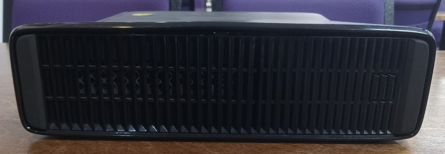Xbox 360 S Slim Console Model 1439 – Black – FOR PARTS AND REPAIR ONLY
