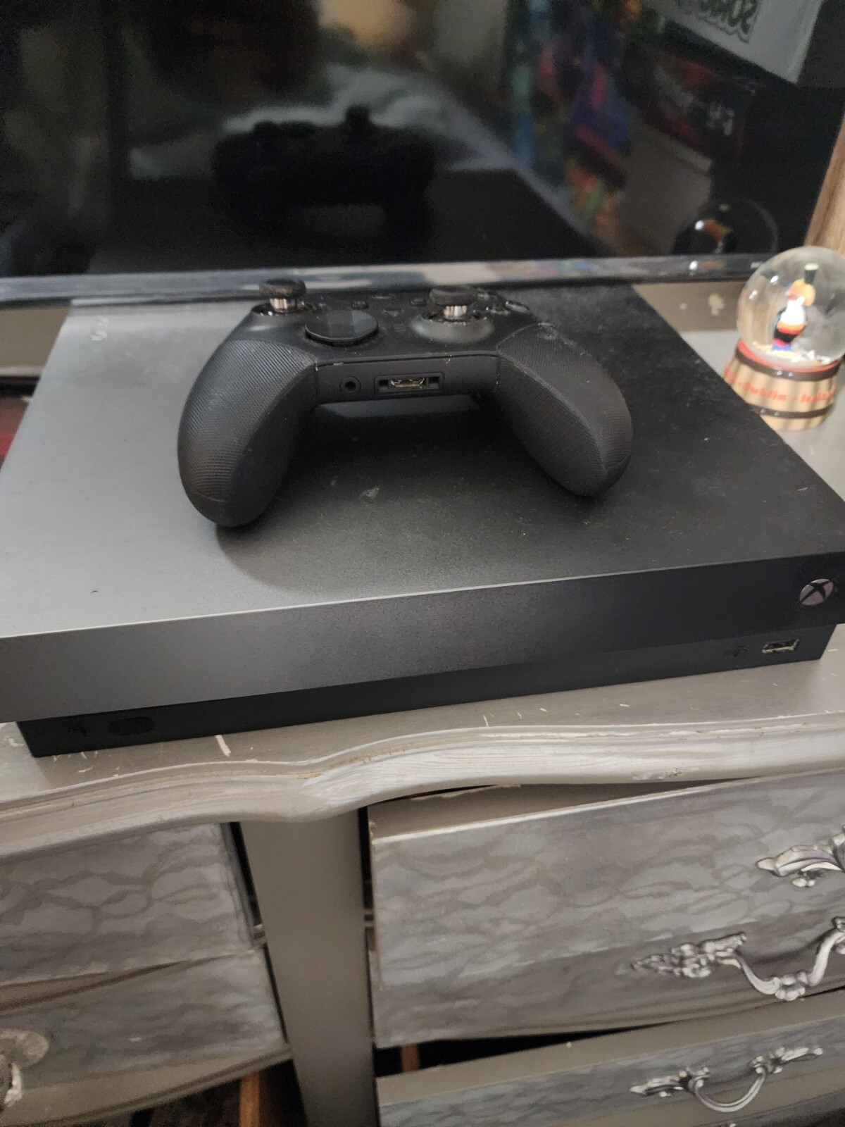 taco bell xbox one x with elite controller, charger, case, and extra pieces