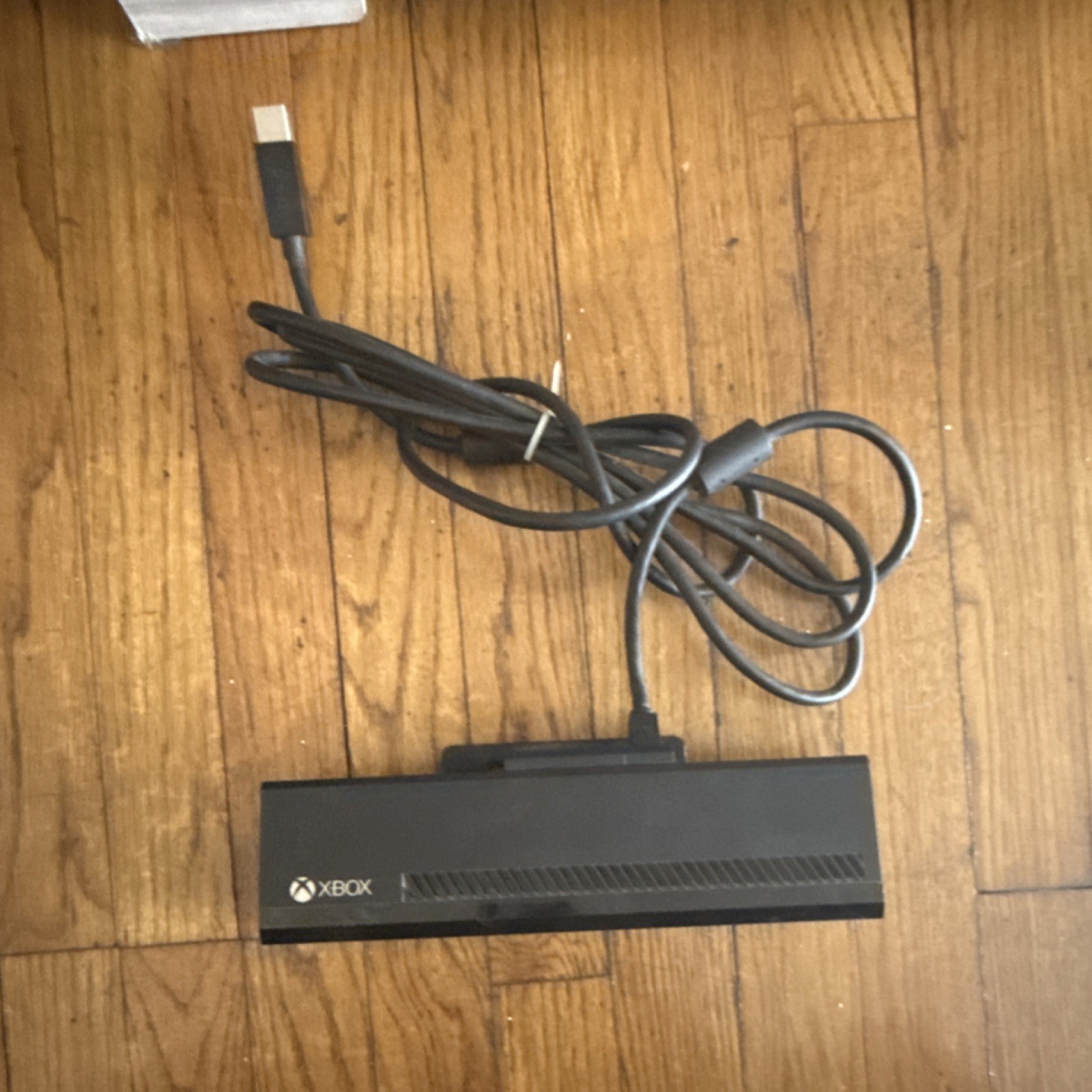 Microsoft Xbox One Black Console w/ 2 Controllers, Kinect, Power Supply, games