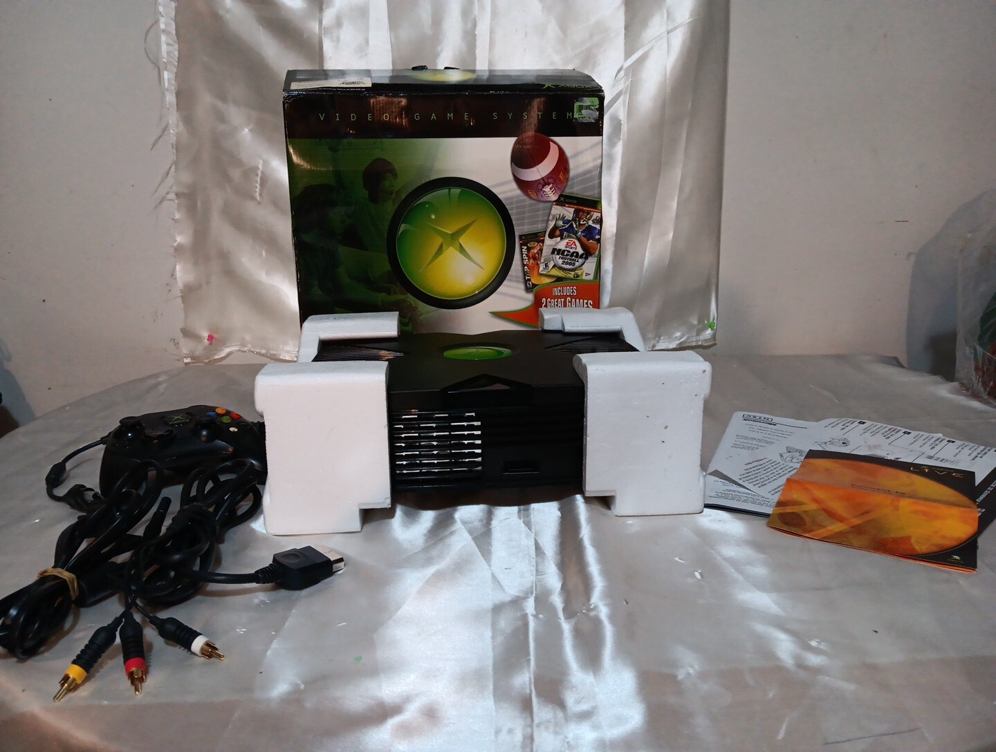 Microsoft Original XBox Video Game System 2005 Controller Power Cord Adaptor
