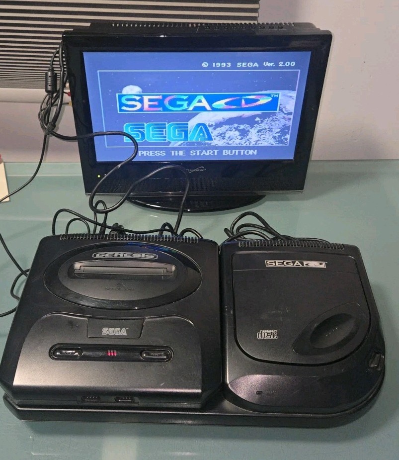 Sega CD Console Version 2 with Original Box, With Majesco Sega Genesis II, READ!