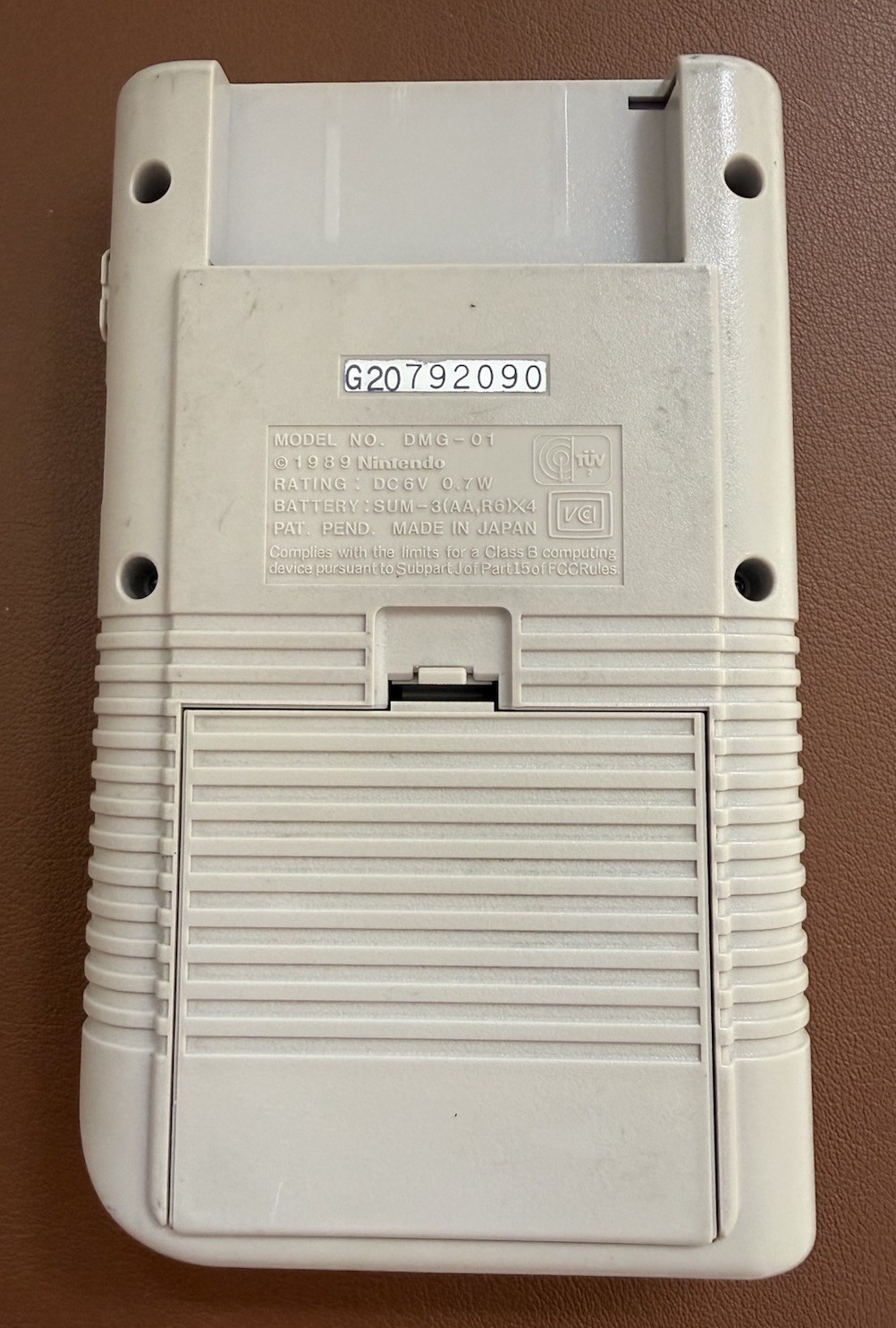 Nintendo Game Boy Console with golf game tested