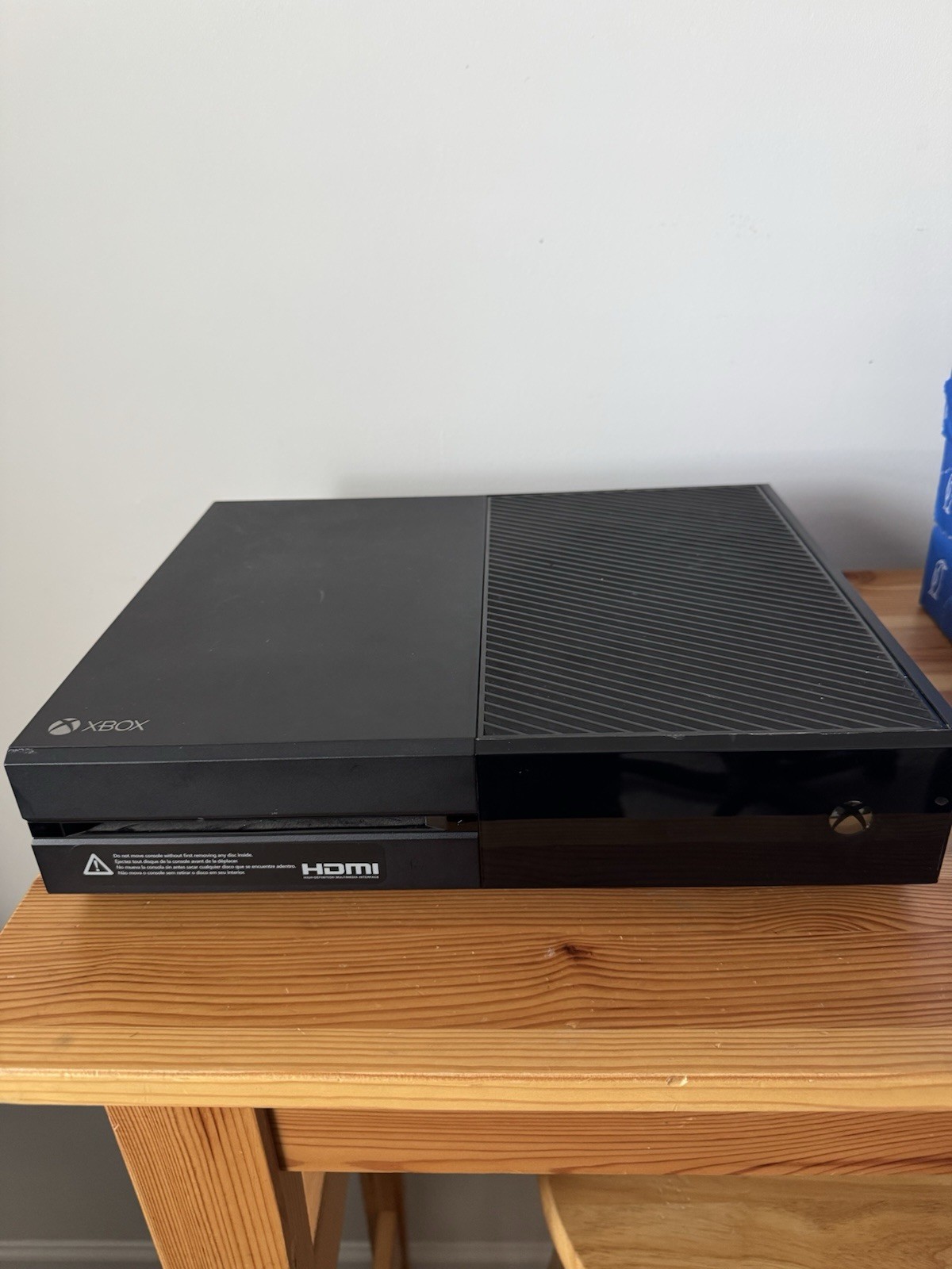 Microsoft XBOX ONE 1540 500GB Console W/ Cords No Controller Tested