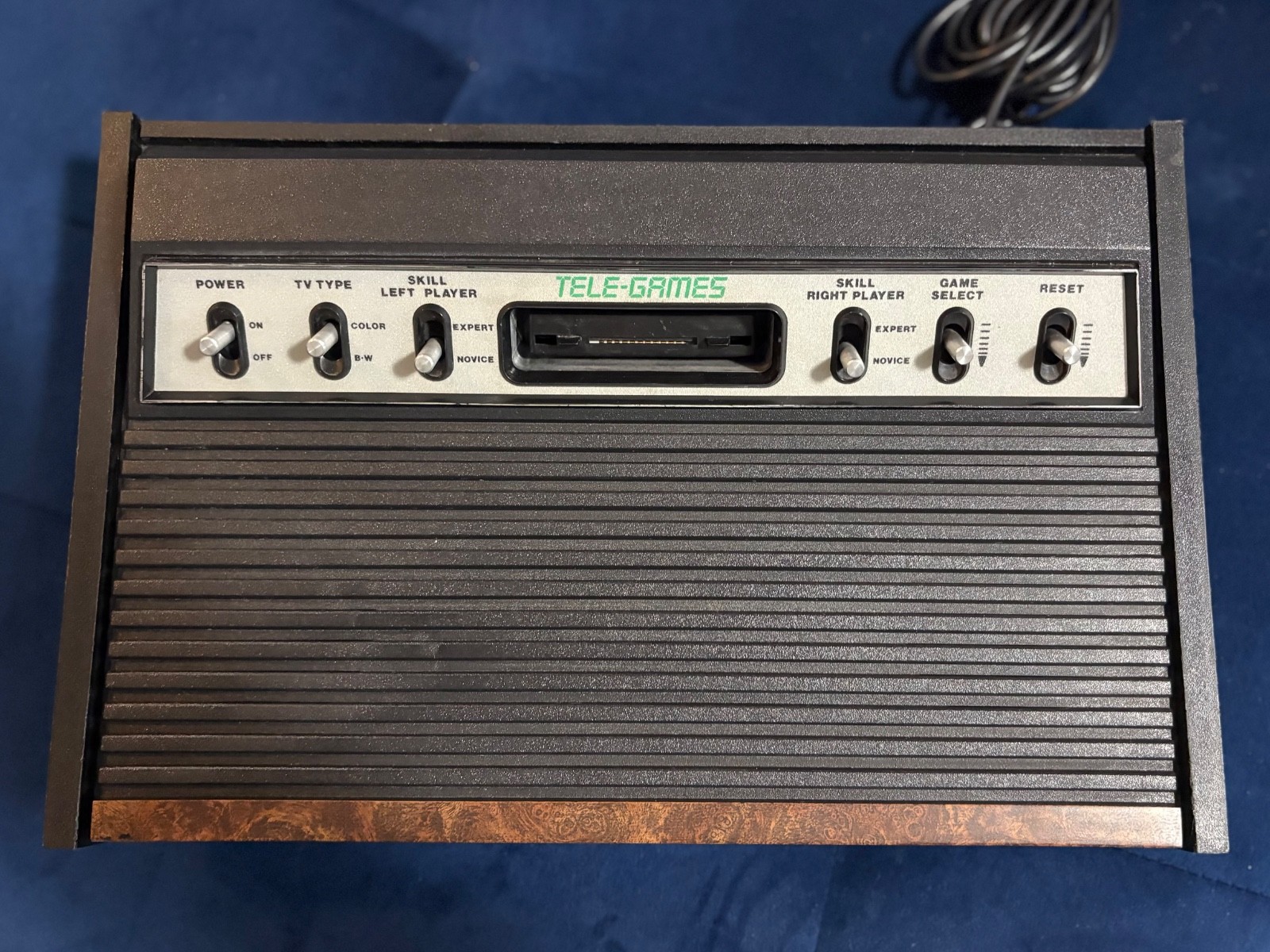 atari 2600 heavy sixer sunnyvale working w/ Asteroids and joysticks and wires