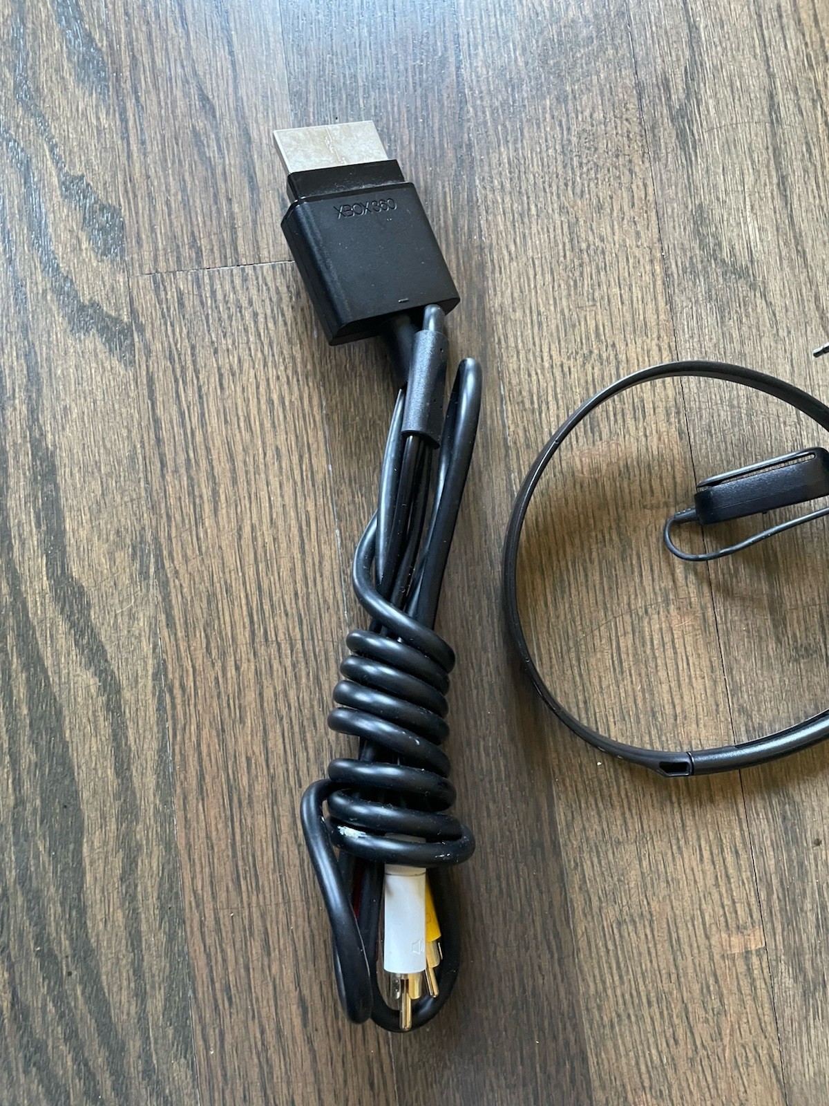 Microsoft Xbox 360 Console Model 1439 AV Cord For Parts No Power Brick UNTESTED