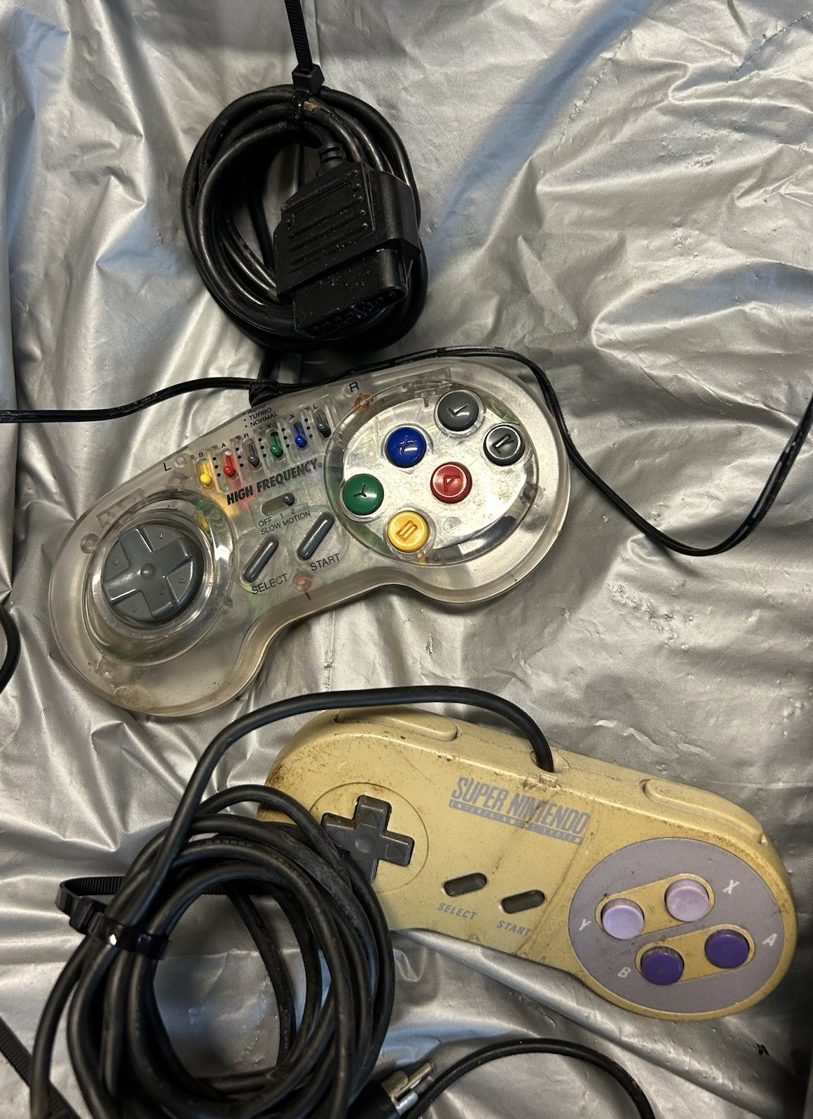 Sega Genesis Console 1601 with controller/hookups with ext port And More