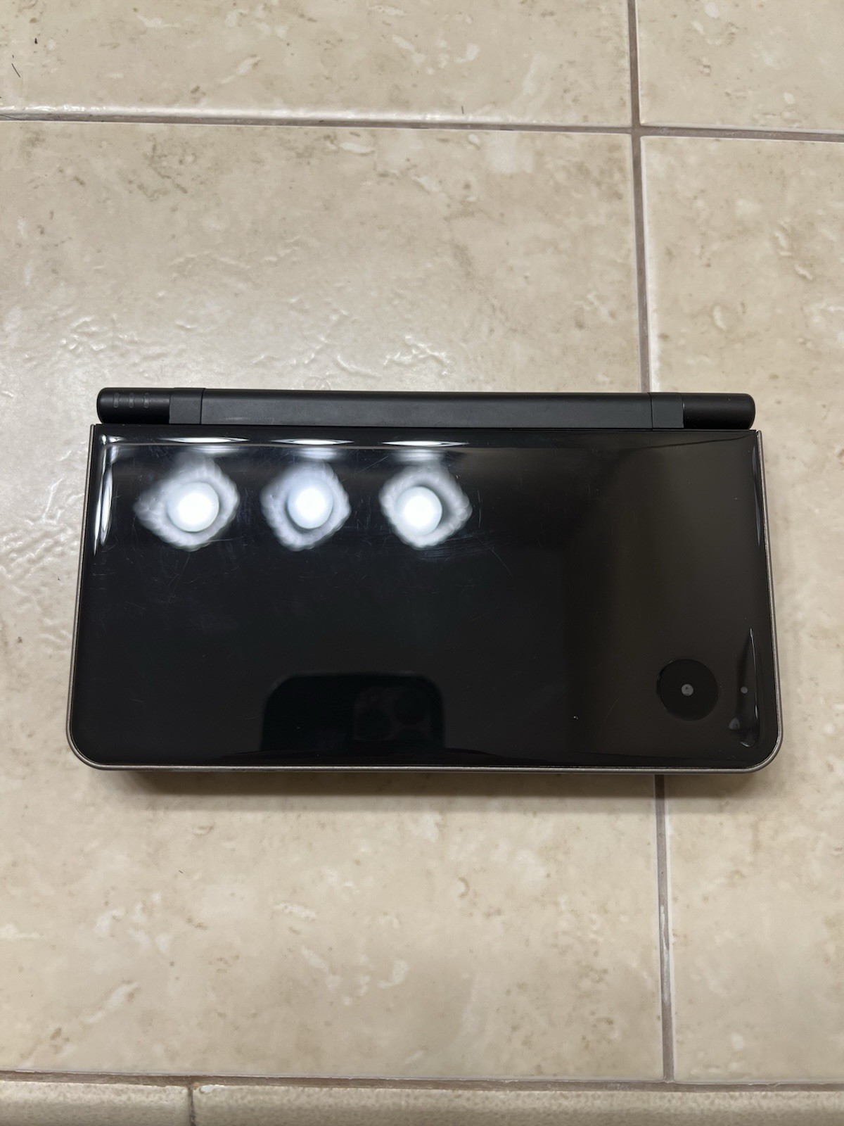 Nintendo DSi XL Bronze Handheld Console (UTLSBRA)