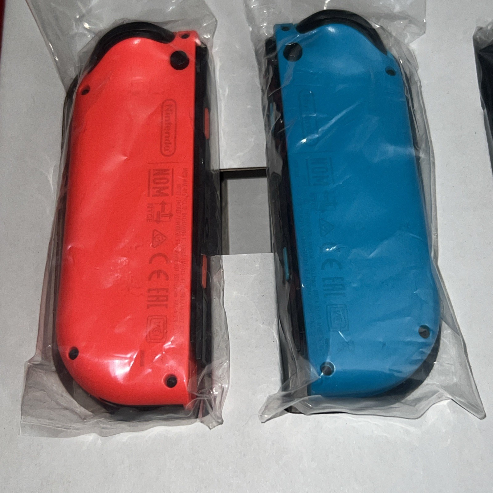 Nintendo Switch 32GB Handheld Console – Neon Red/Neon Blue | Adult Owned | WORKS