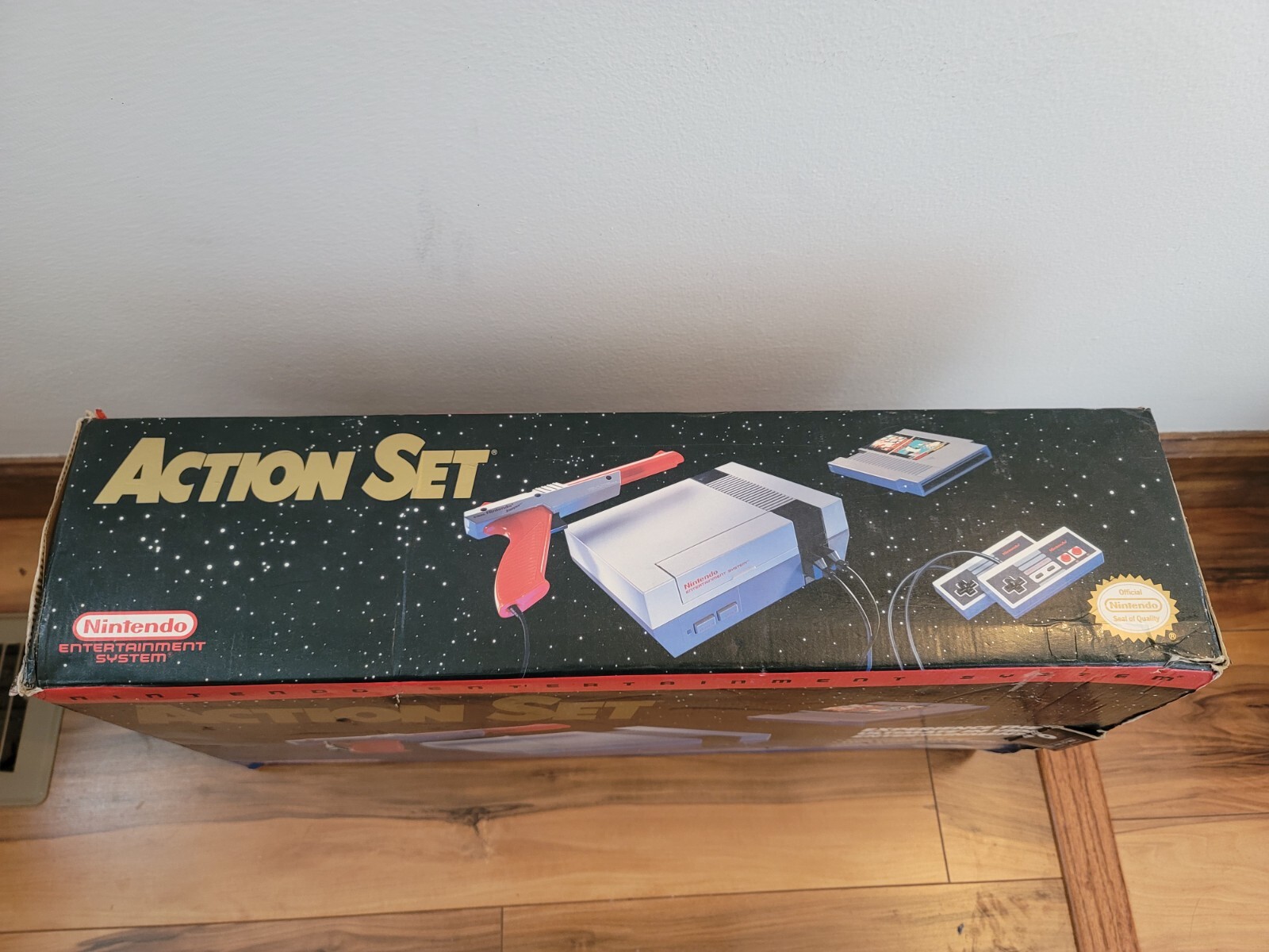 Nintendo NES System Console Action Set Blue Box CIB Complete In Box 5 Tested