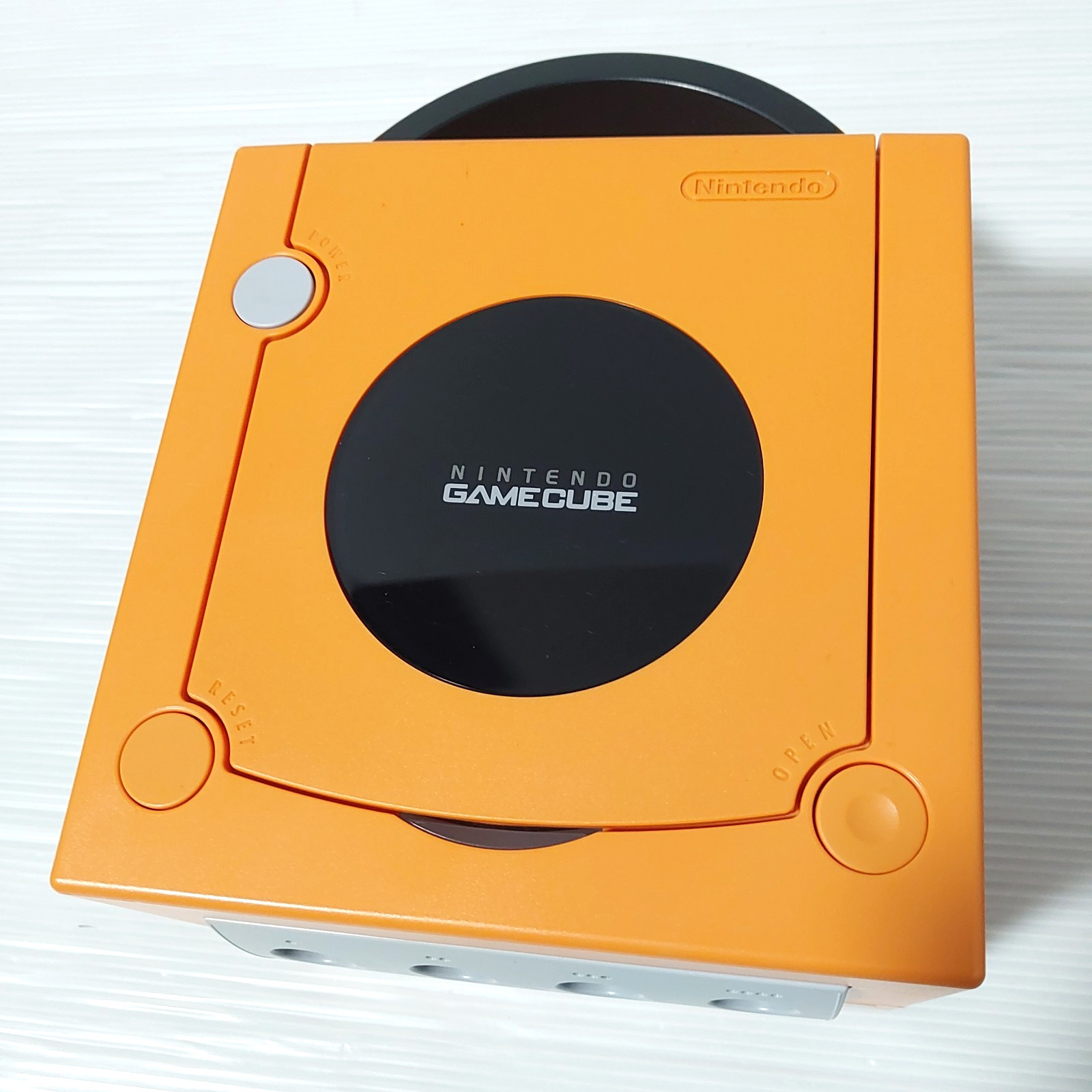 Nintendo GameCube Spice Orange Console with Gameboy player Region Free Japan