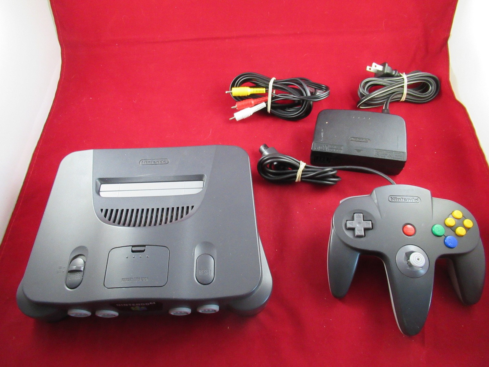 Nintendo 64 System Home Console – Charcoal Gray – Tested – See Desc.
