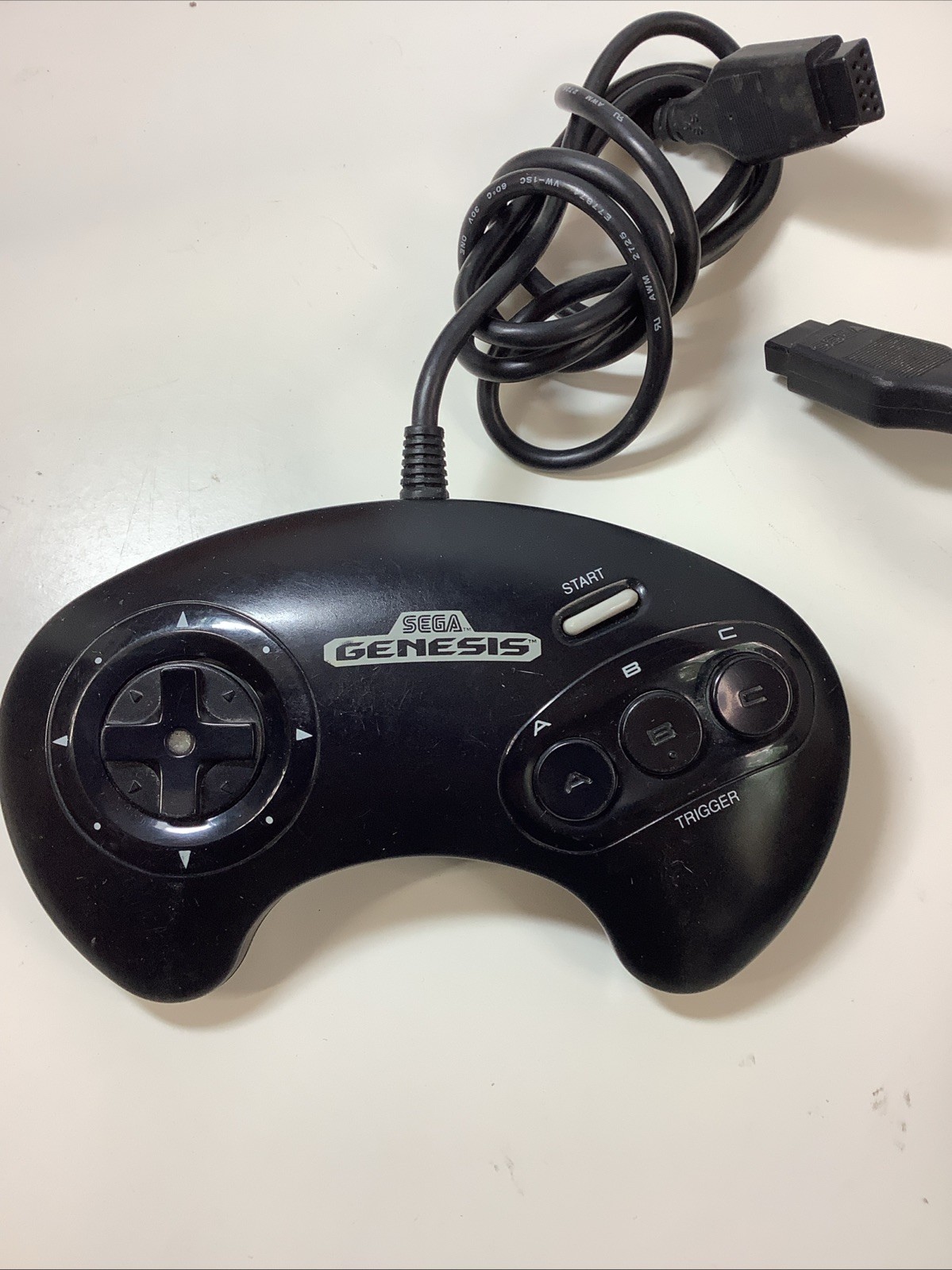 Tested/Works! Sega Genesis Model MK-1601, 2 Controllers, Power Adaptor