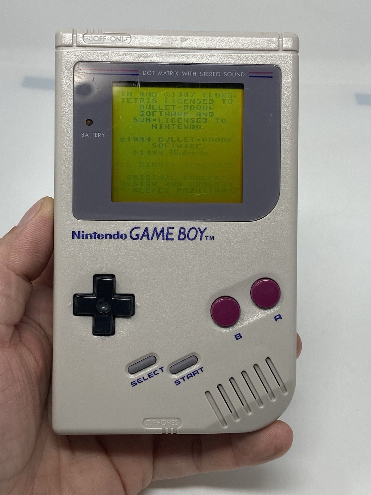 Nintendo Game Boy DMG-01 Handheld System with Tetris & Plastic Storage Case