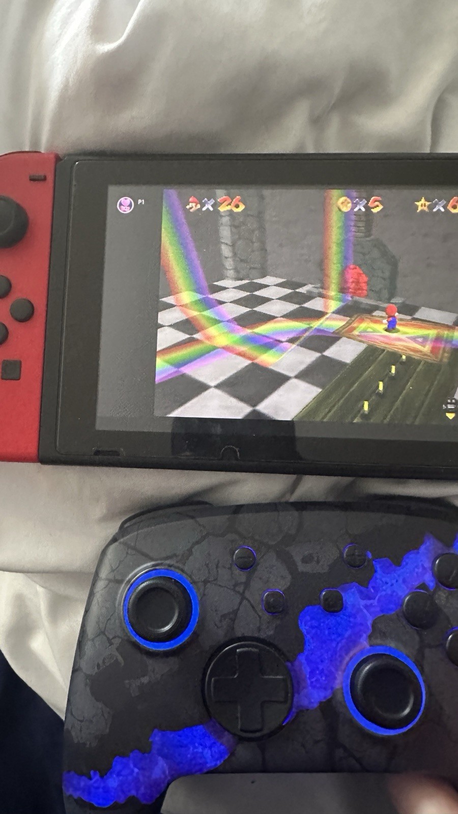 Nintendo Switch (with Red Joy-Cons) 32GB