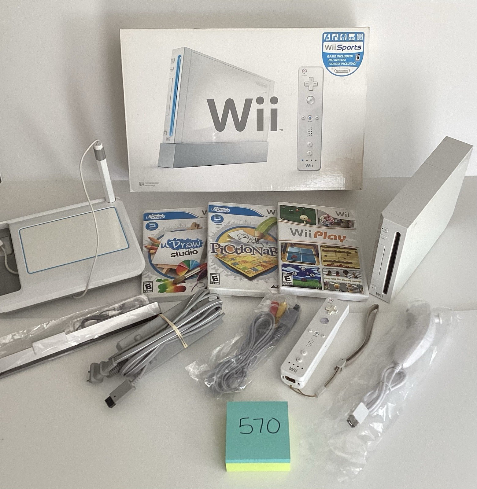 BOXED Nintendo Wii uDraw Bundle Video Game System RVL-001 Console No Blue Trays