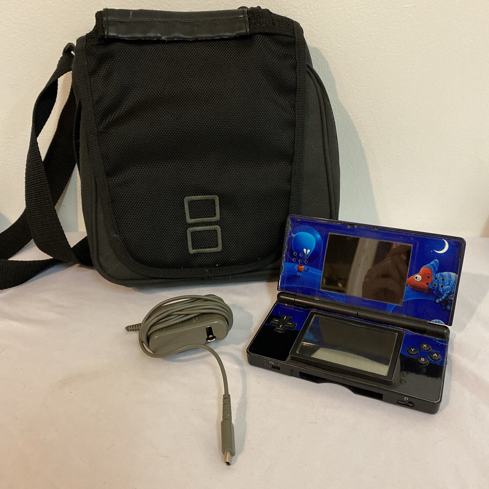 Nintendo DS Lite Dark Blue w/ Charger And Carrying Case Bag Not Tested