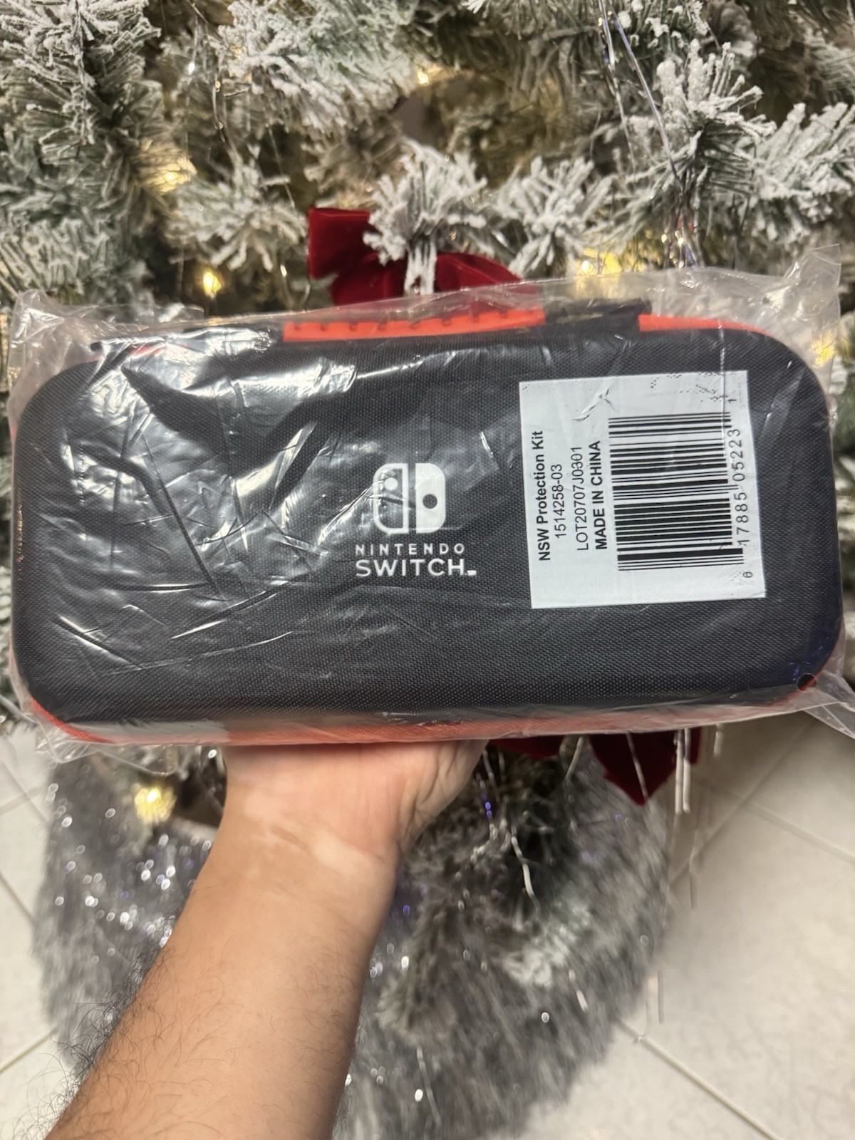 Nintendo Switch Protection Kit – Black – Brand New Includes Screen Protector