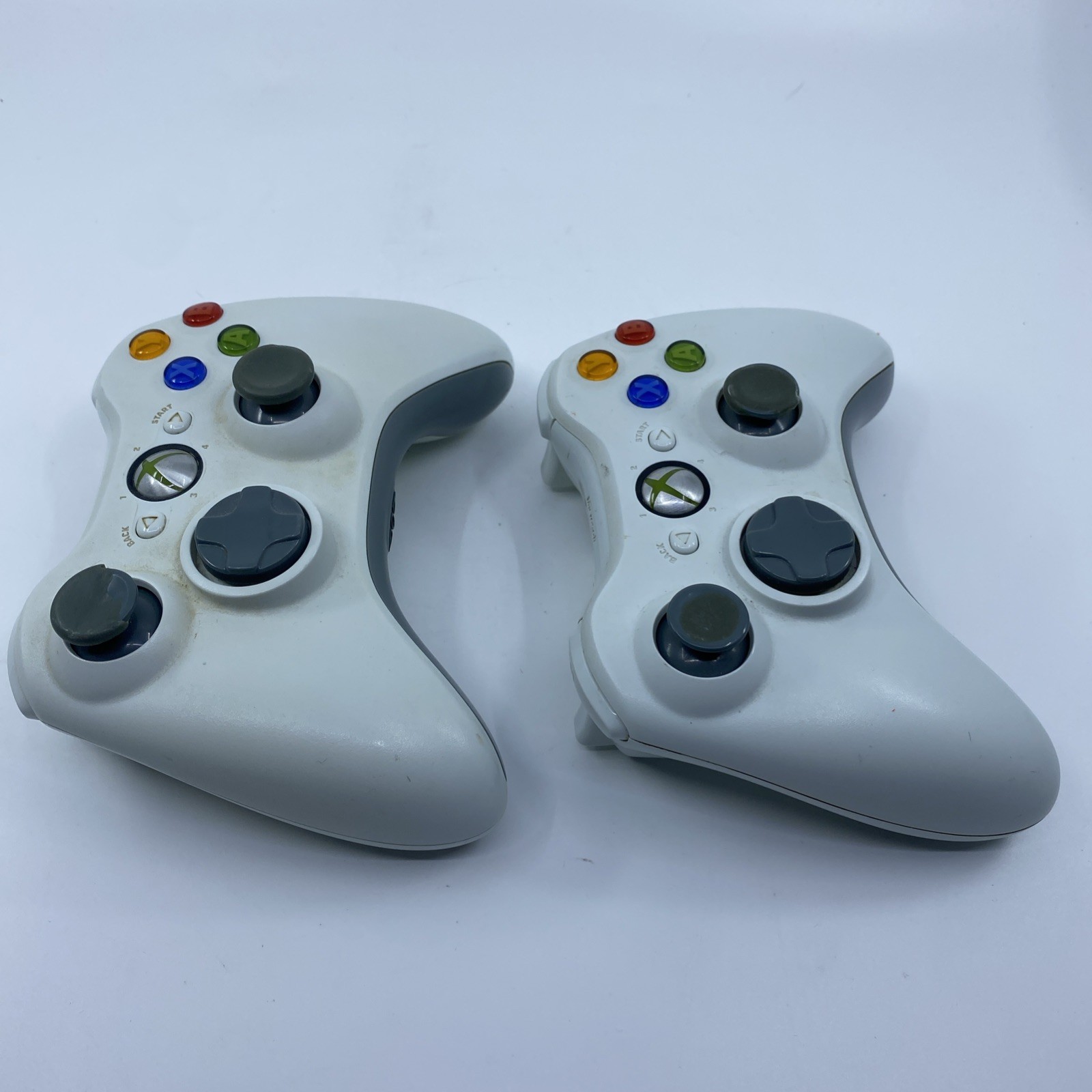 Microsoft Xbox 360 20GB Console System Tested & Working + Controllers + 12 Games