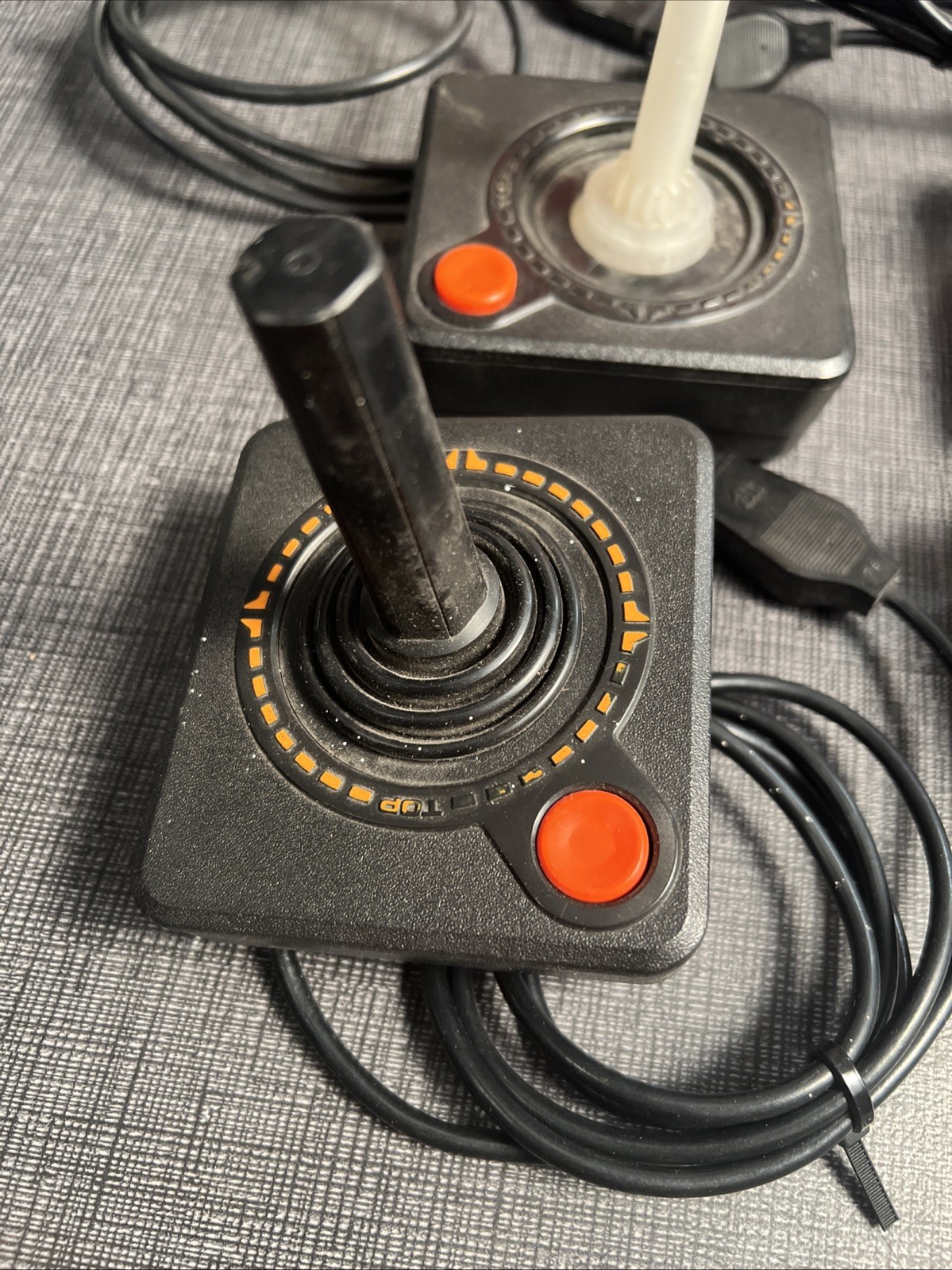 Atari 2600 Video Computer System With Extra Controllers And Original Box