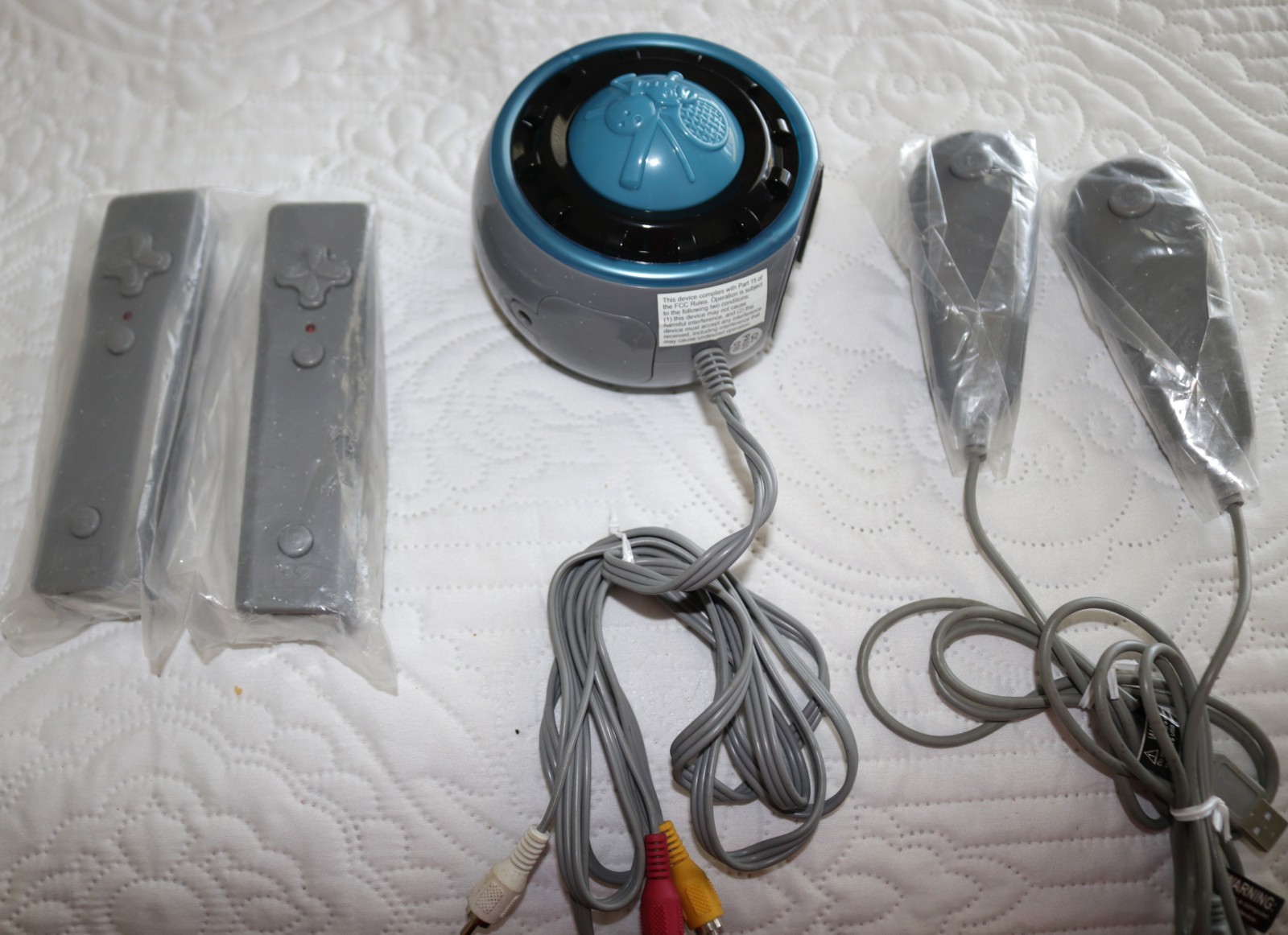 My Sport Challenge 5-in-1 Launch Edition White Plug&Play TV Game UNABLE TO TEST