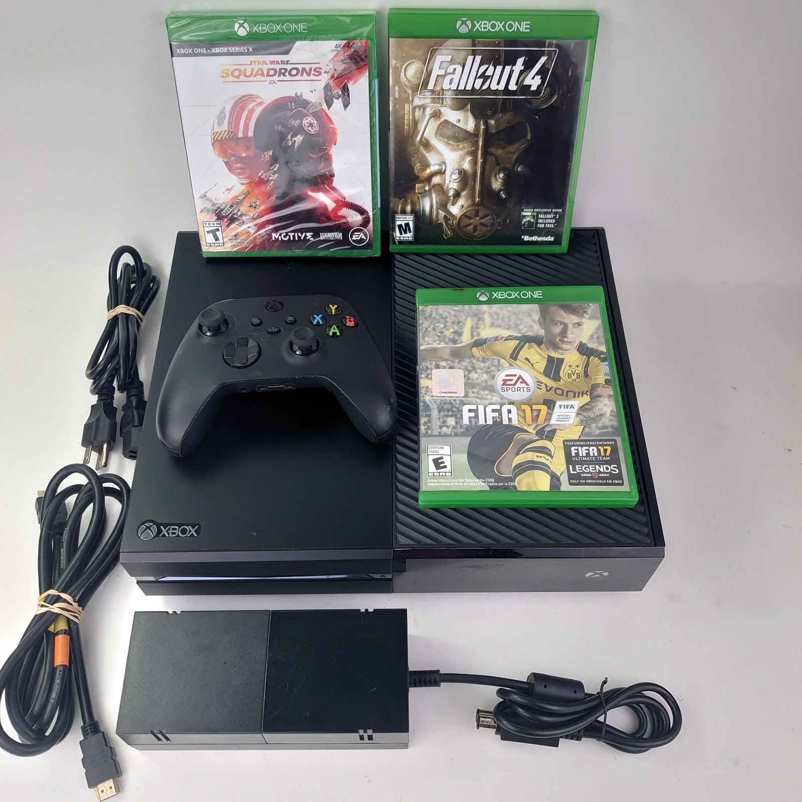 Microsoft Xbox One 1540 500GB Console Bundle w/ 5 Games Controller TESTED