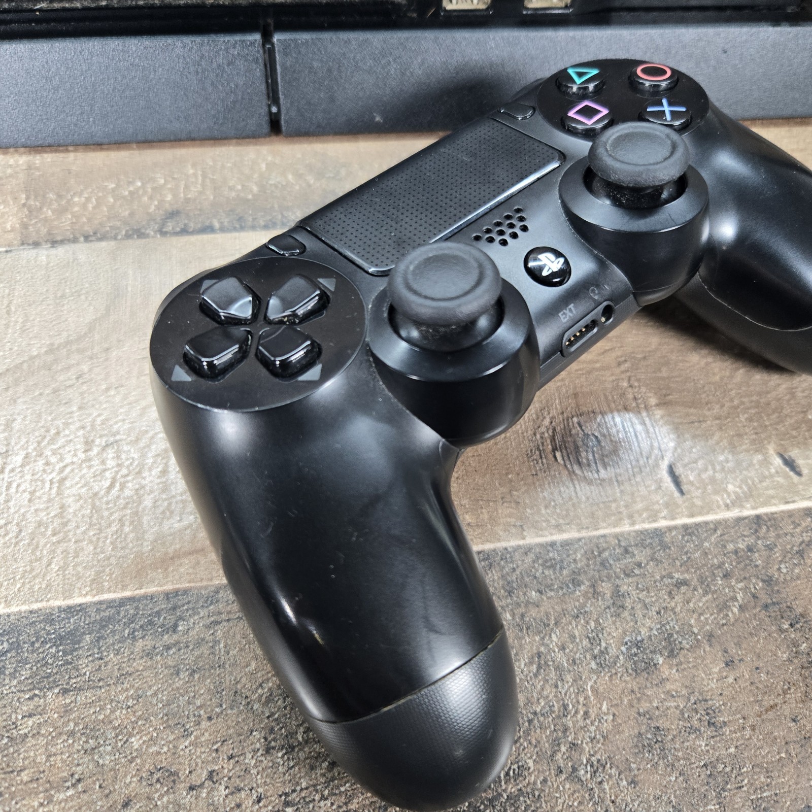 Sony PlayStation 4 Home Console – Black With Controller And Cables