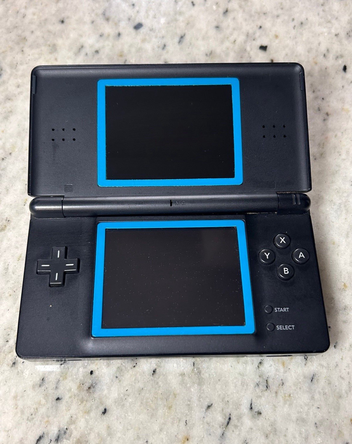 Nintendo DS Lite 32MB Handheld System – Black (USG-001)