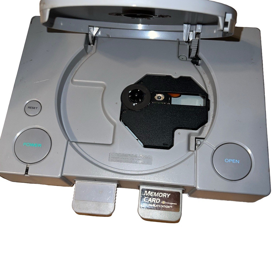 Sony PlayStation PS1 Console SCPH-7501 w/2 Controllers, 2 Memory Cards & Hookups