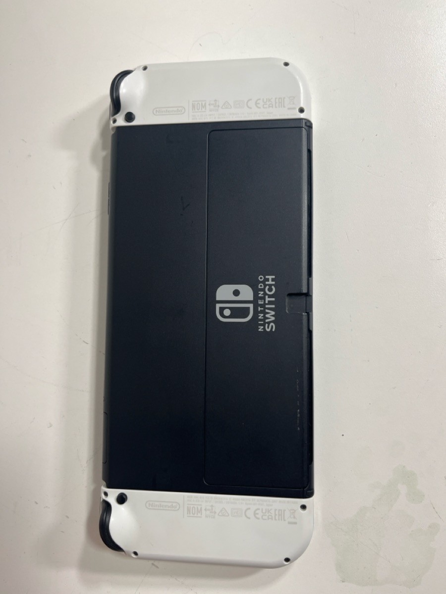 NINTENDO SWITCH HANDHELD – OLED – HEG-001 (P17030719)