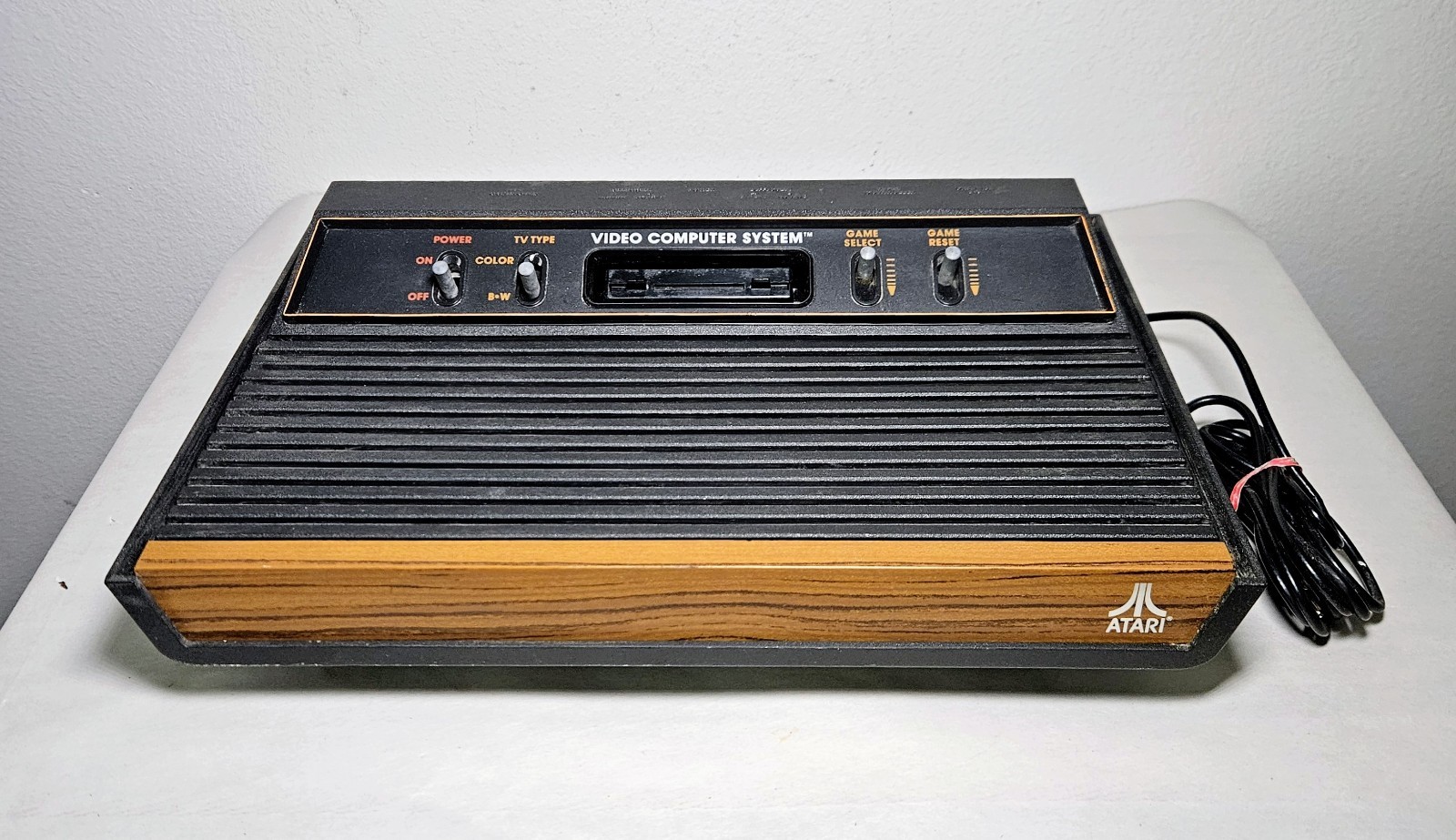 Vintage Atari 2600 Woodgrain (Console Only) Untested for Parts Only.